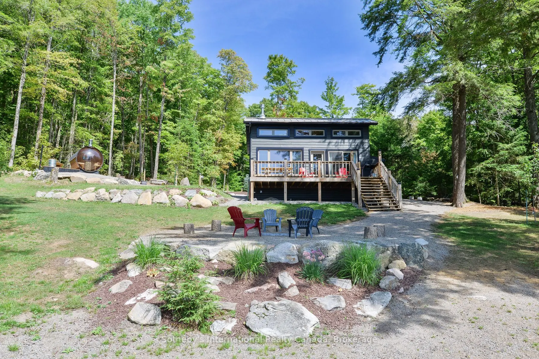 1211 Pluto Trail