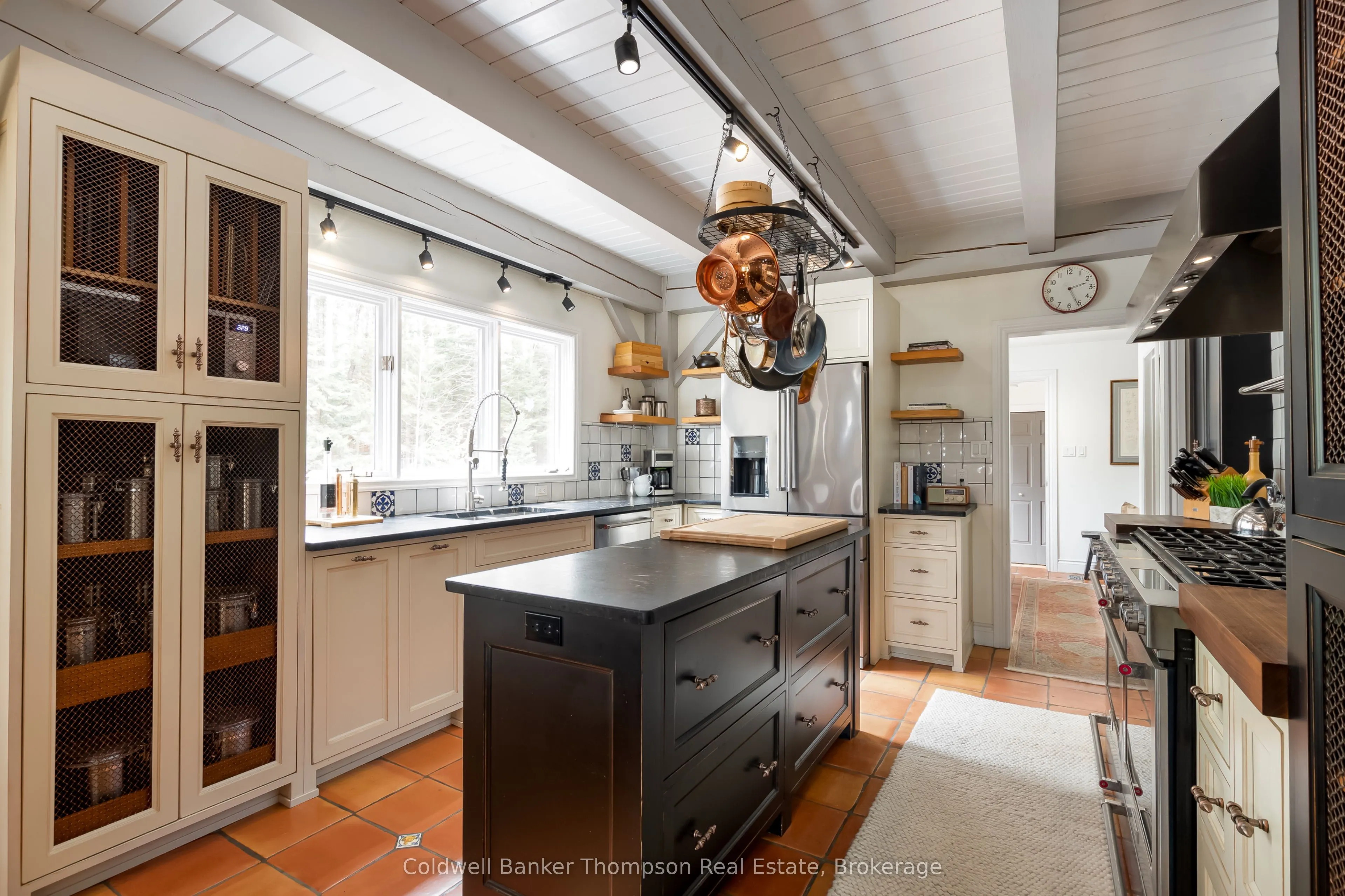 1095 Williamsport Road