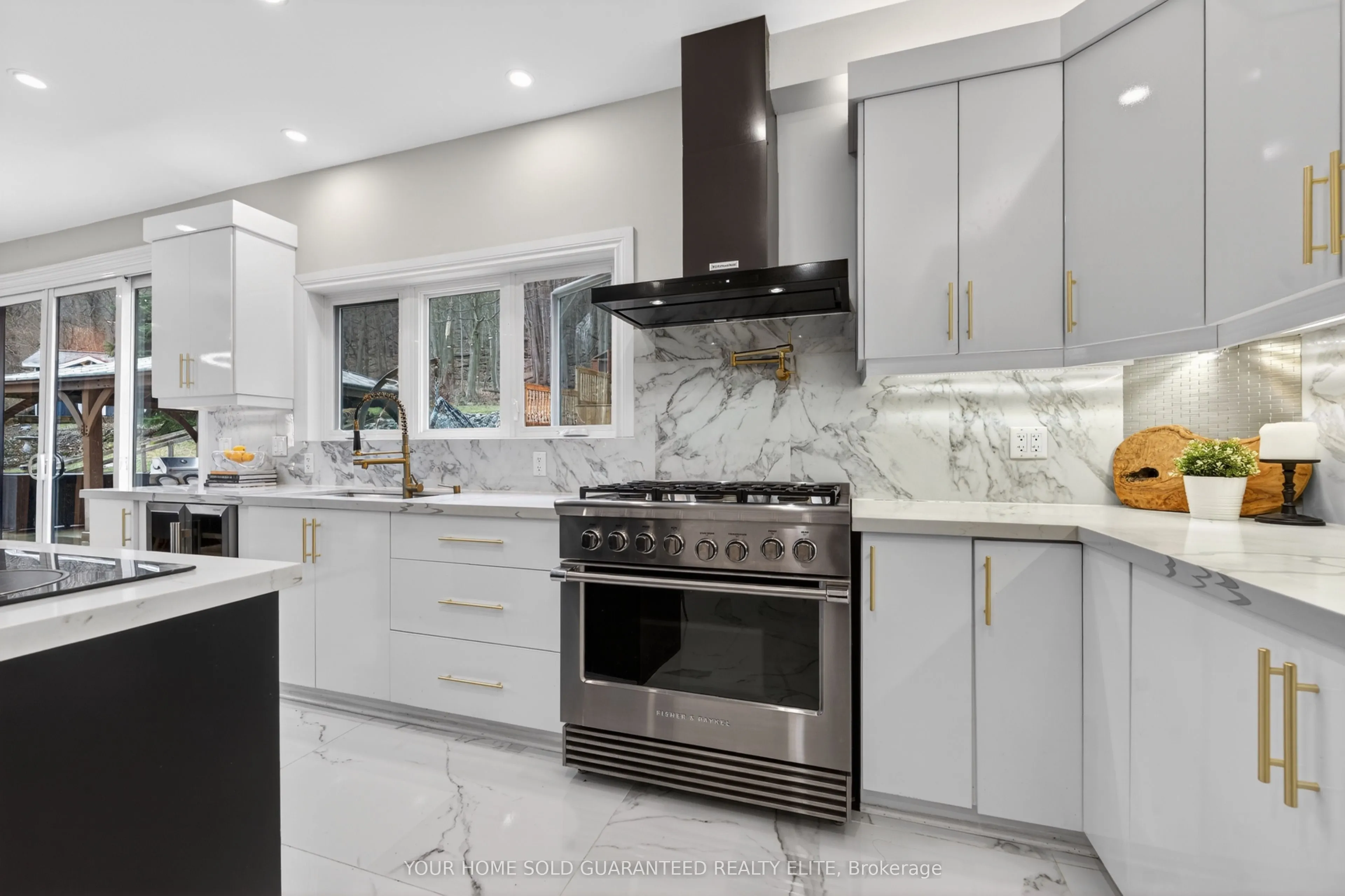 237B Main Street W