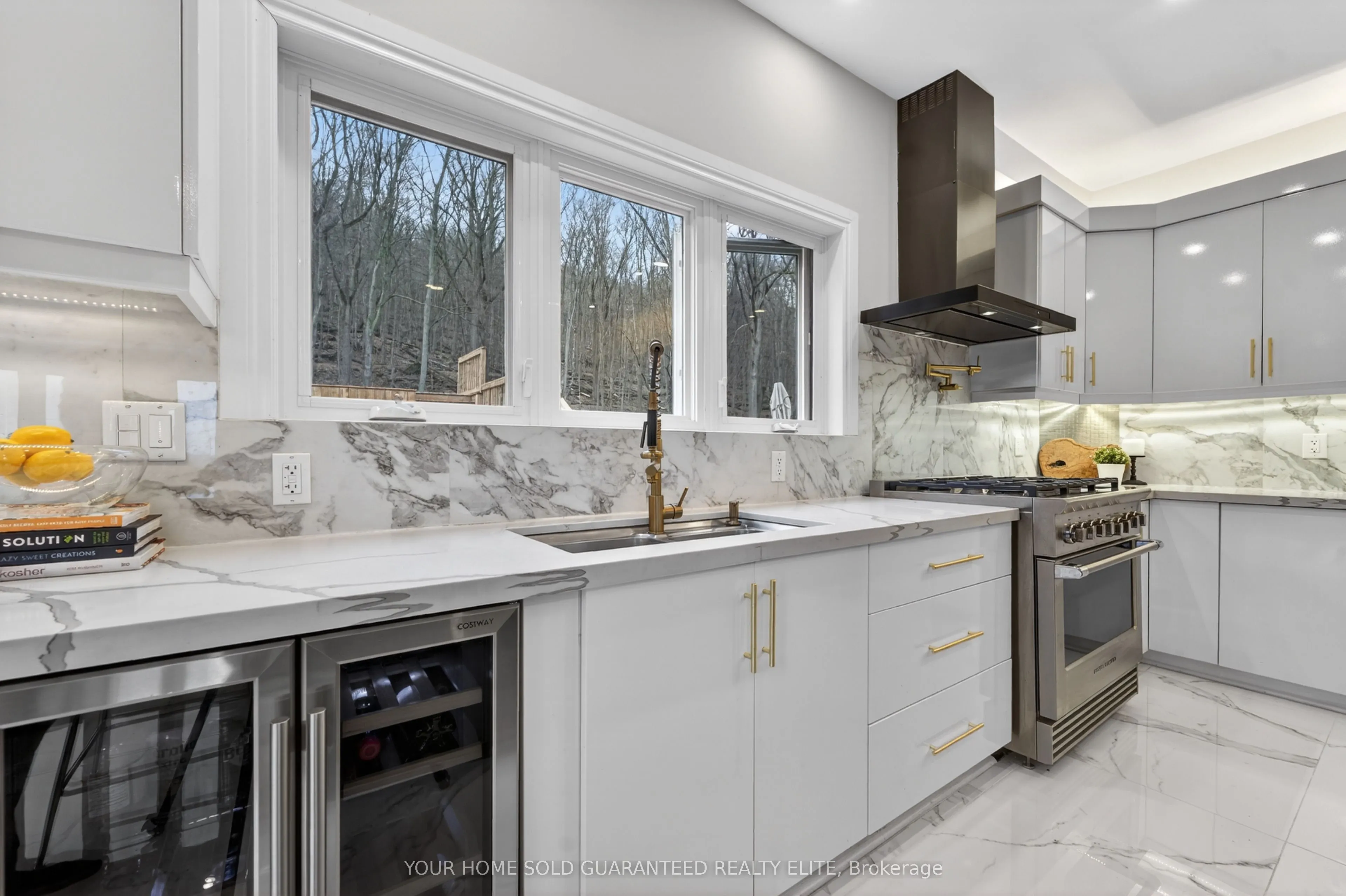 237B Main Street W