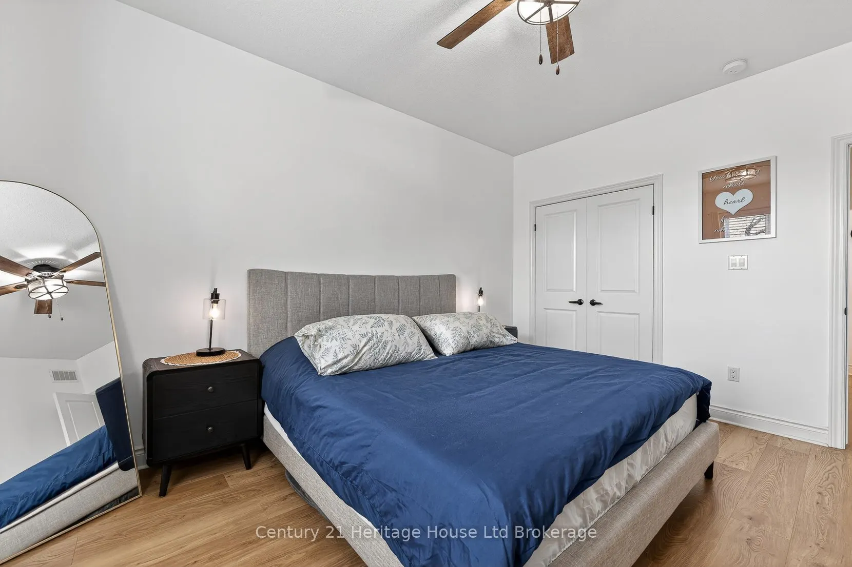 111 King Street E #9