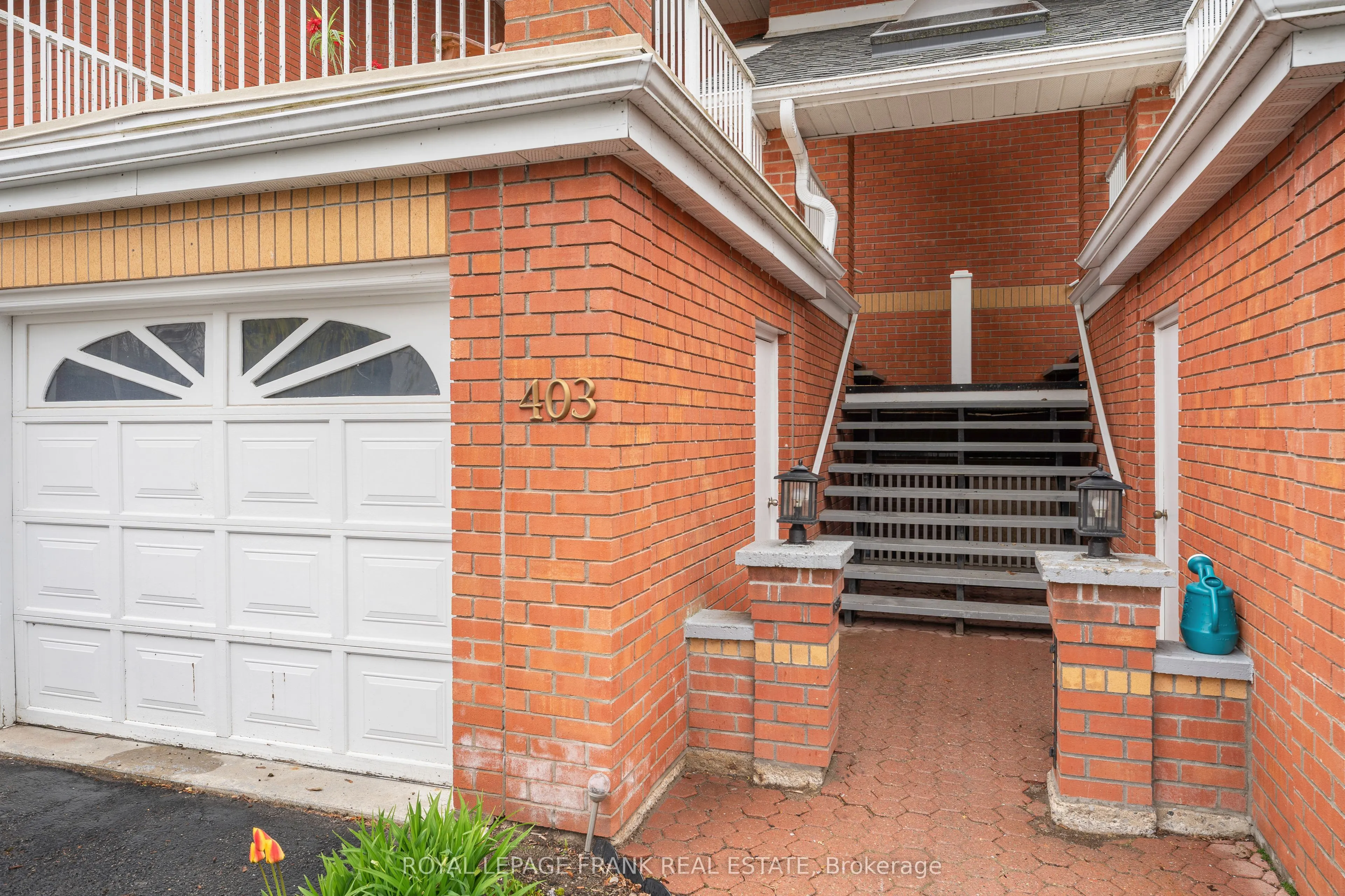 1 Sherwood Street #403