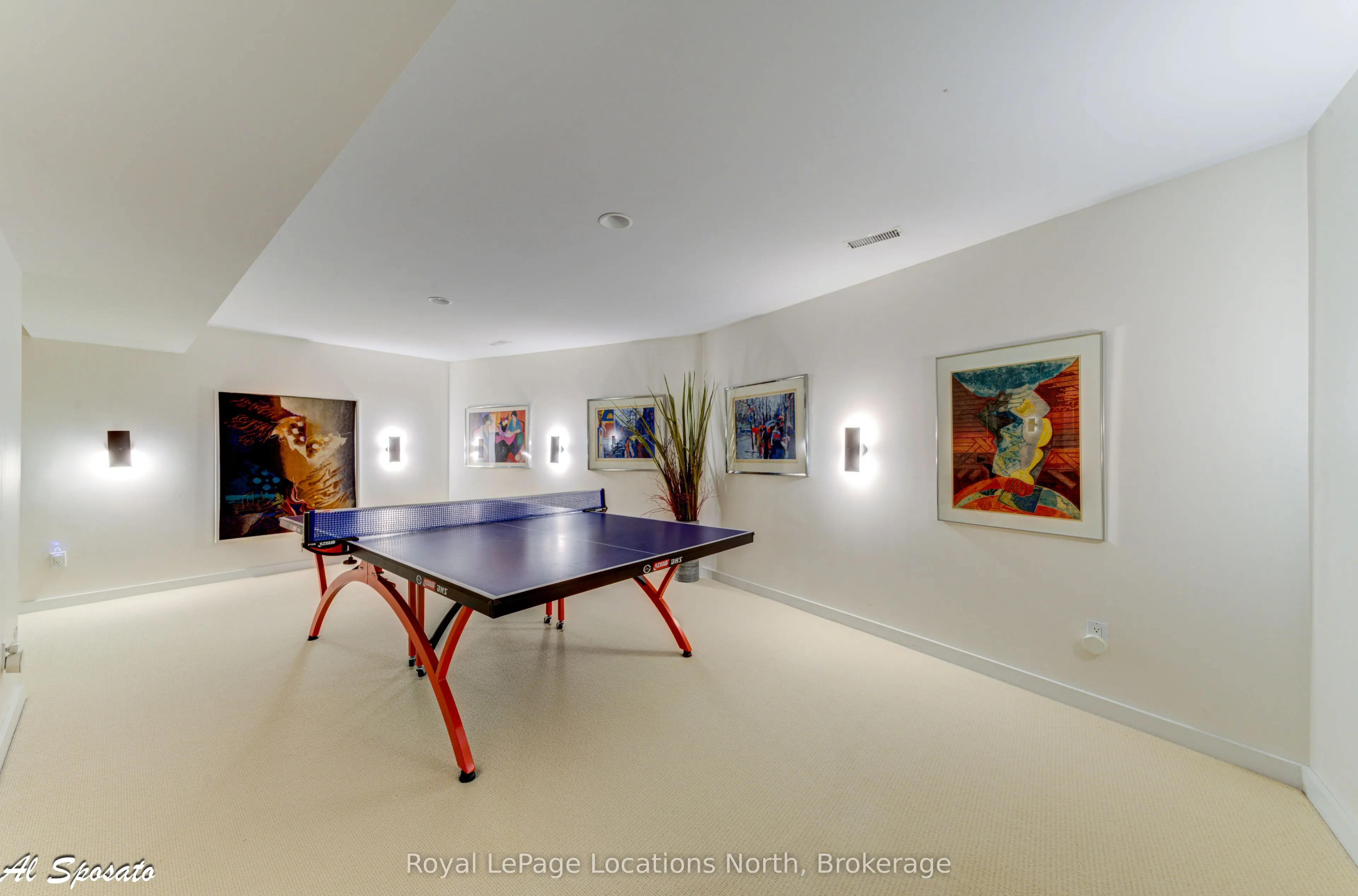 130 Louisa Street E