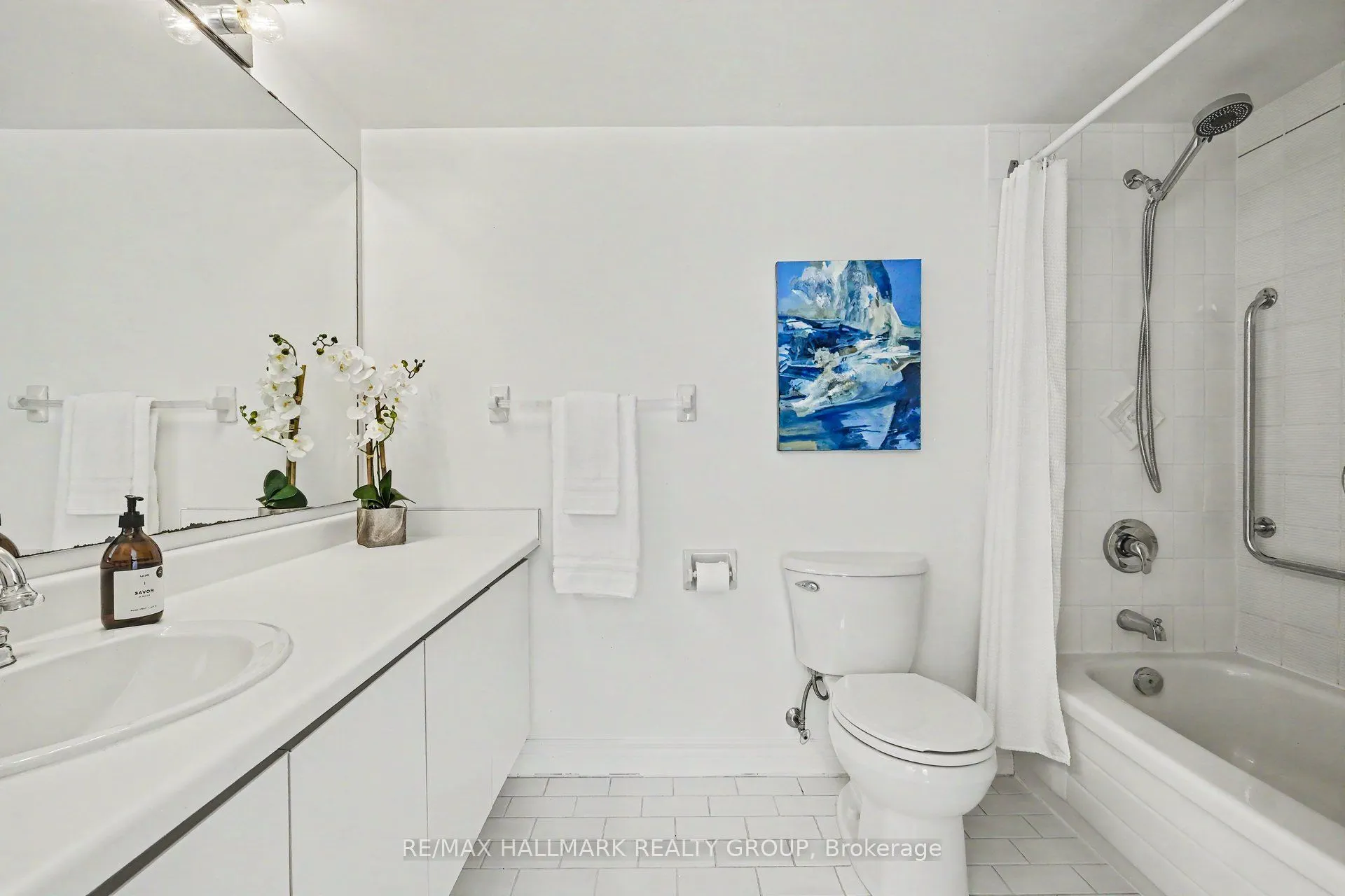 30 Charlevoix Street #103