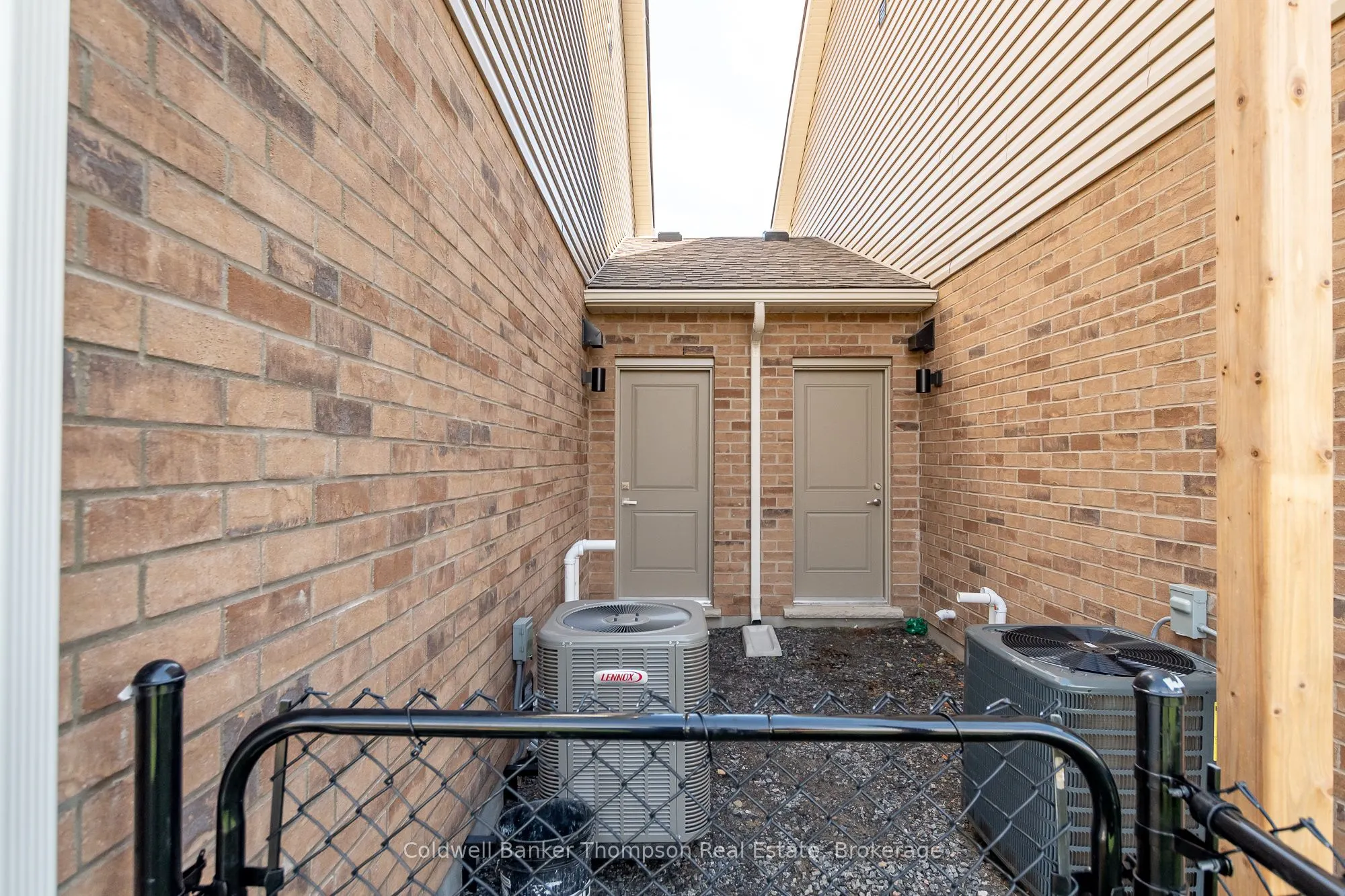 61 Charles Morley Boulevard