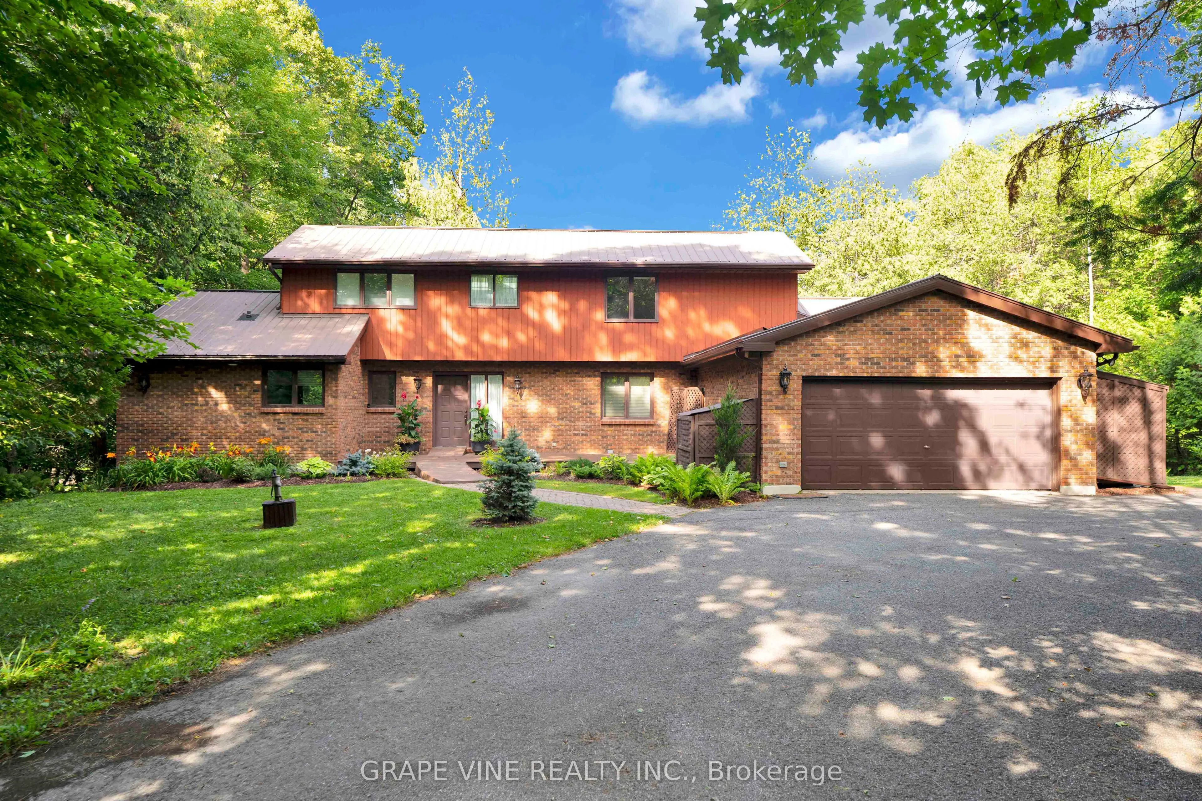 5468 Torbolton Ridge Road