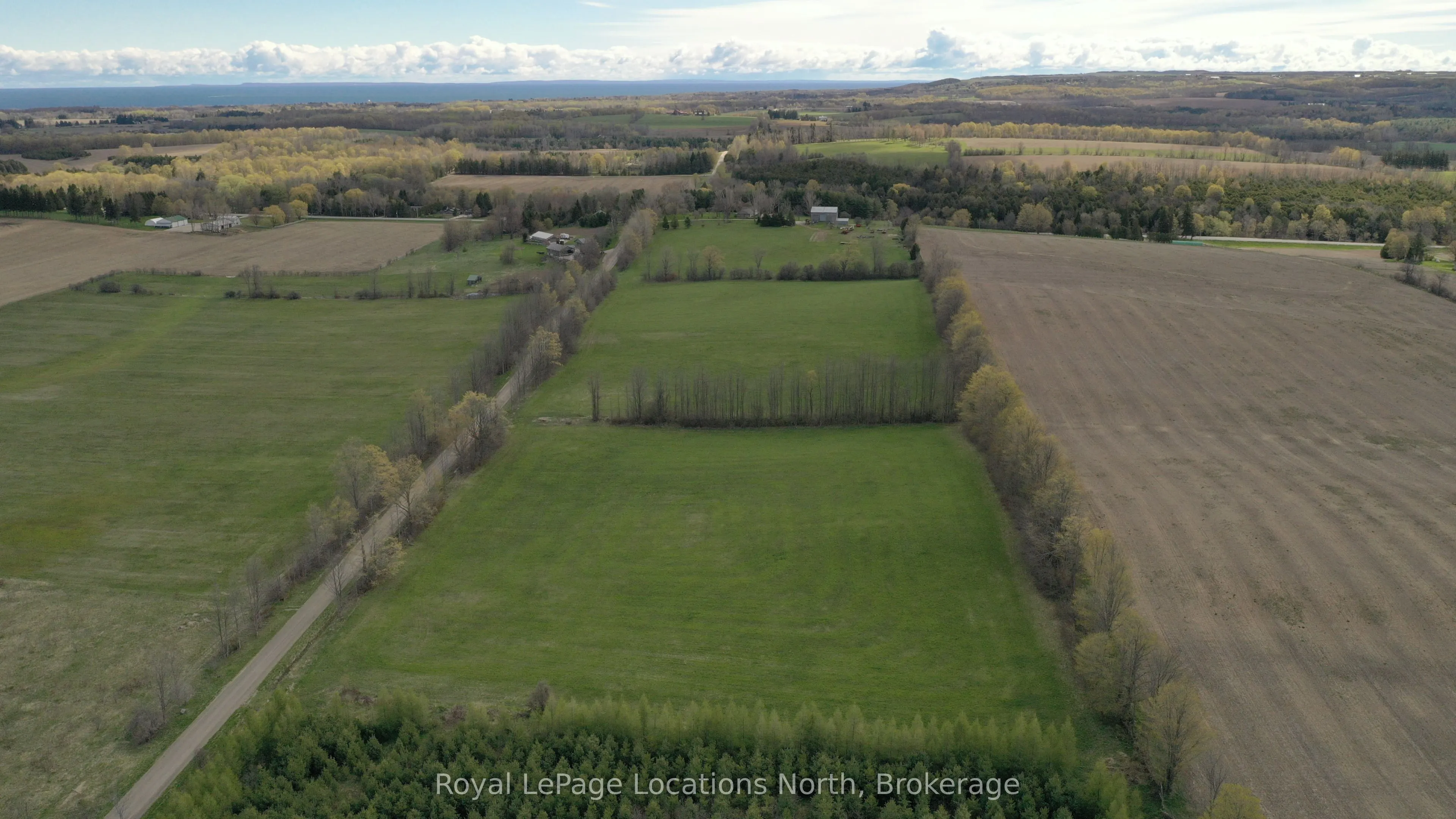 125552 13 Side Road