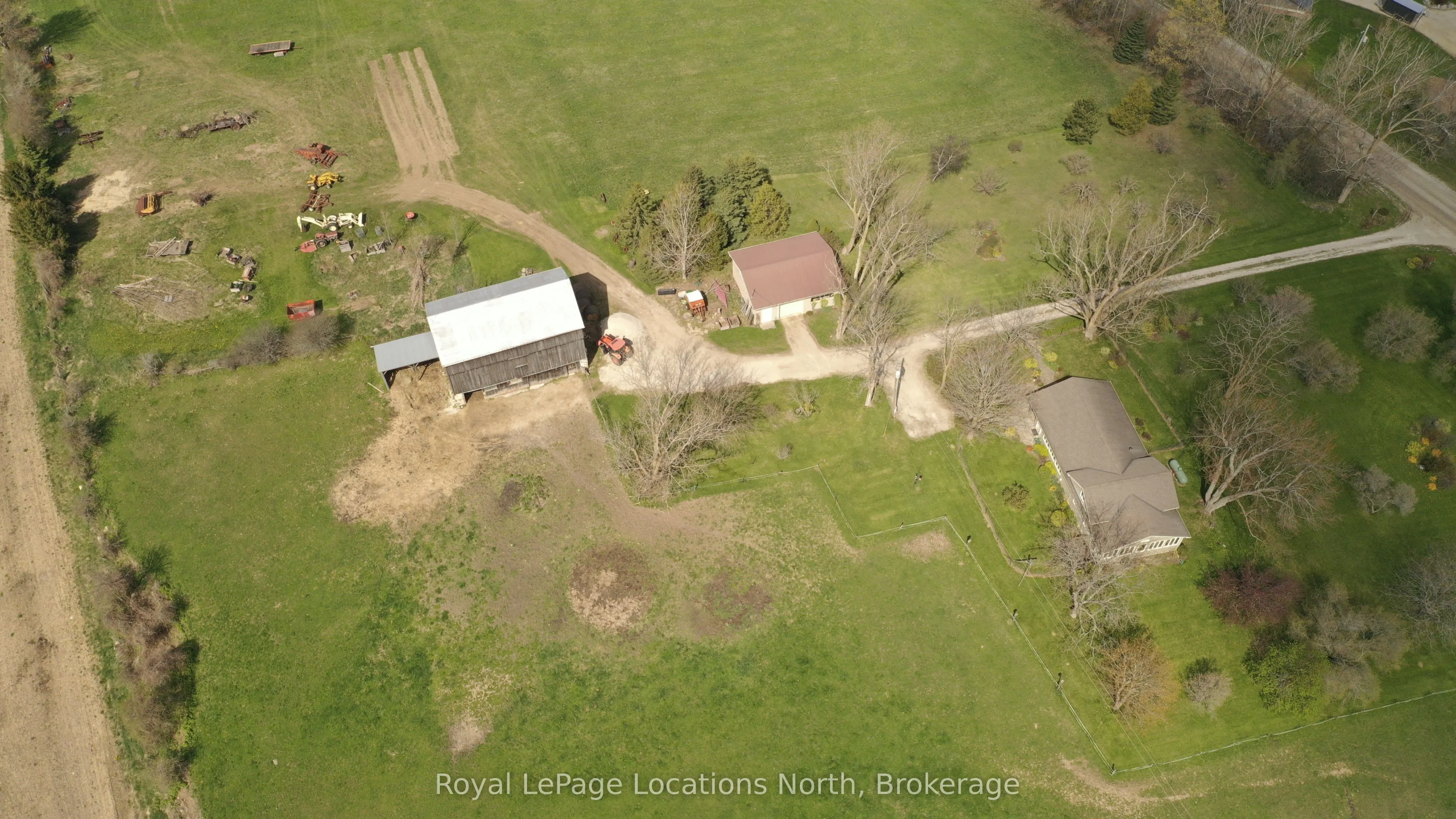125552 13 Side Road