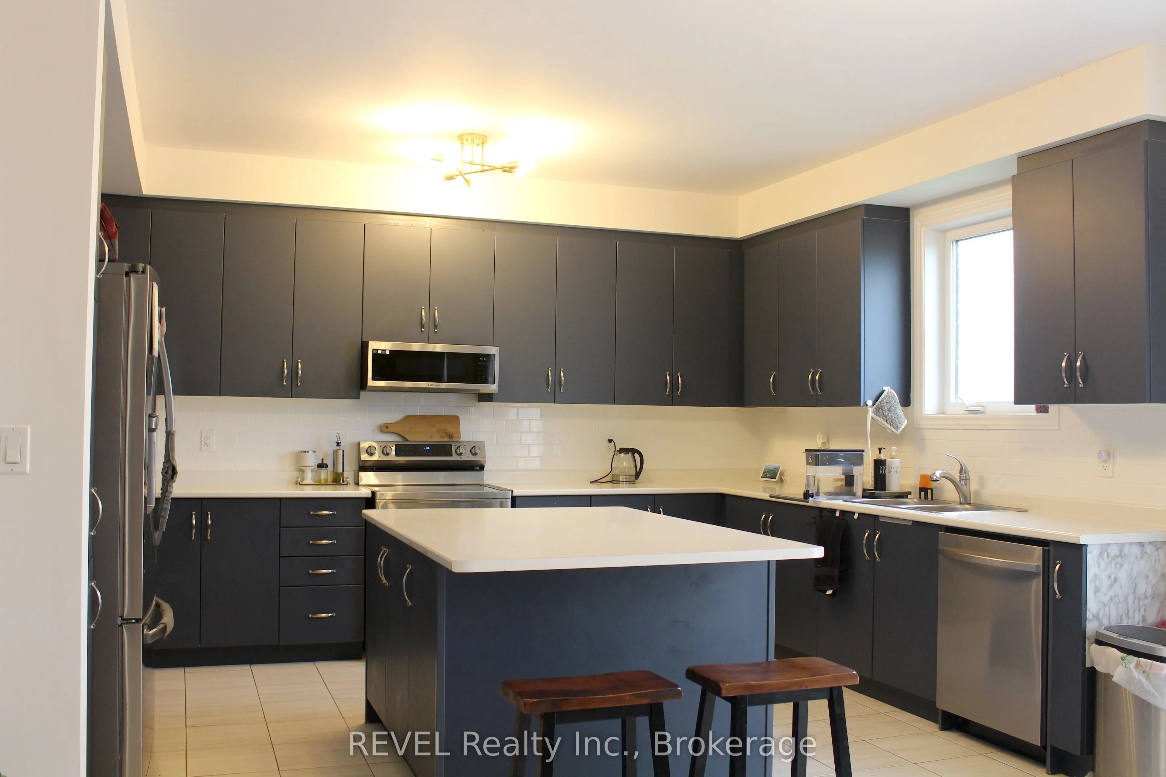58 Oriole Crescent