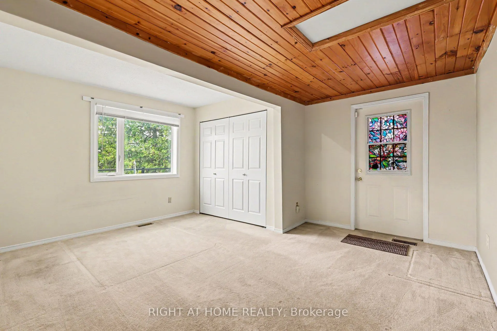 4664 Northwoods Drive
