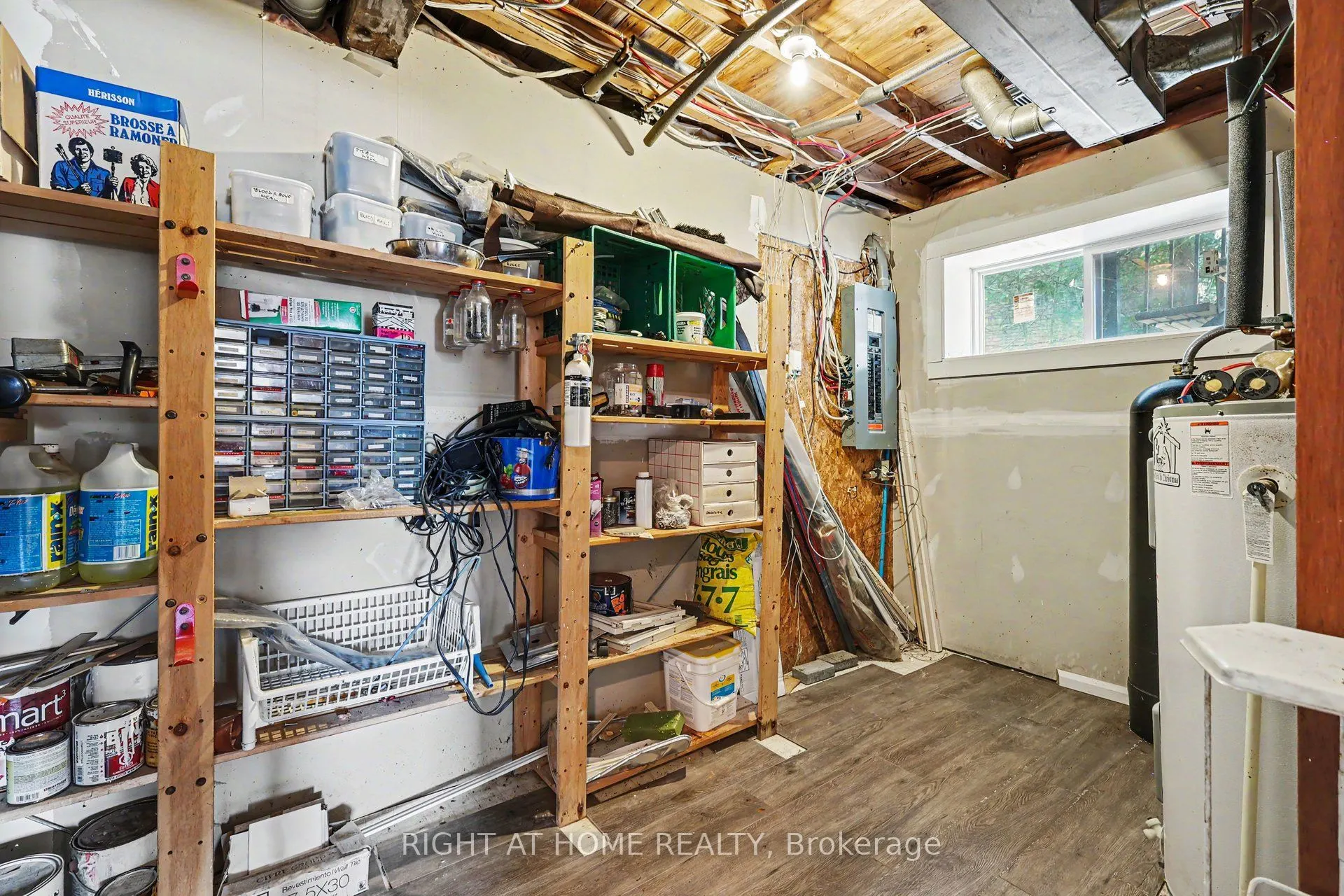 4664 Northwoods Drive