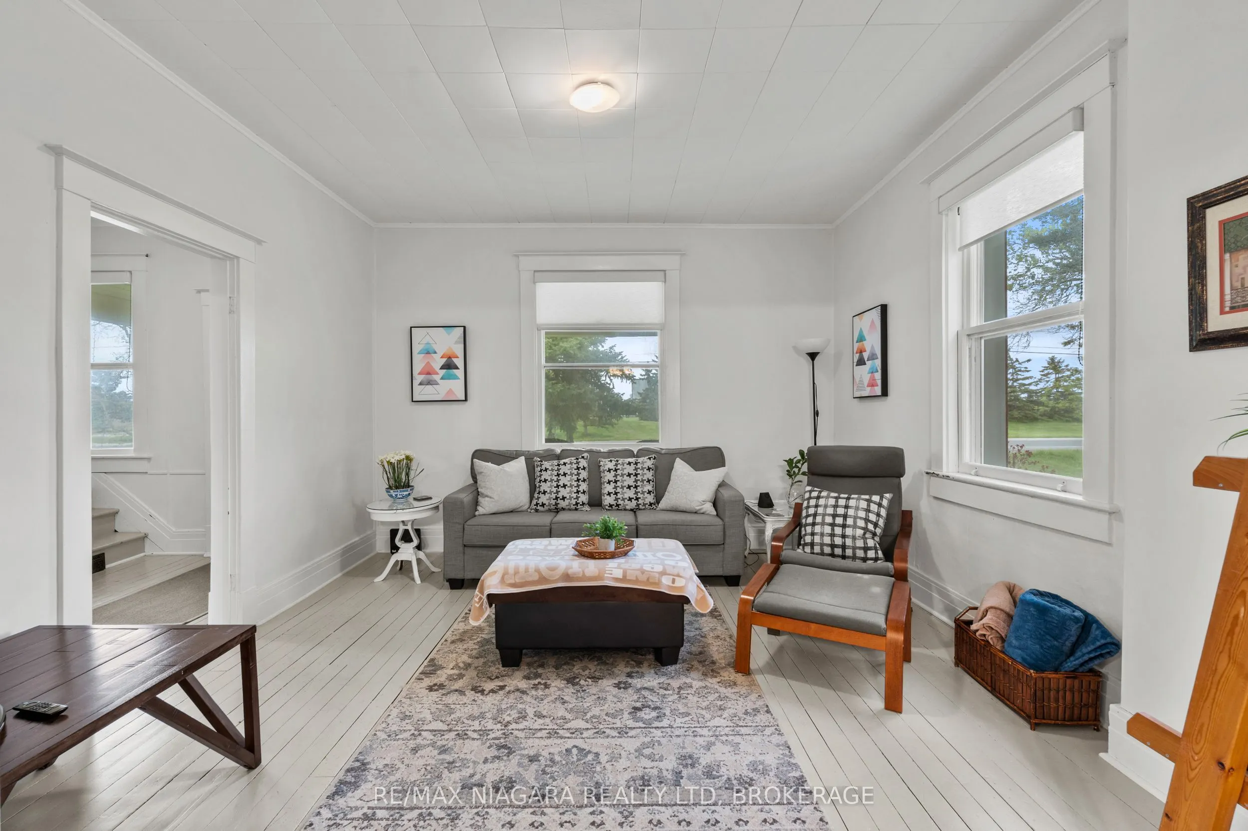 1068 Niagara Stone Road