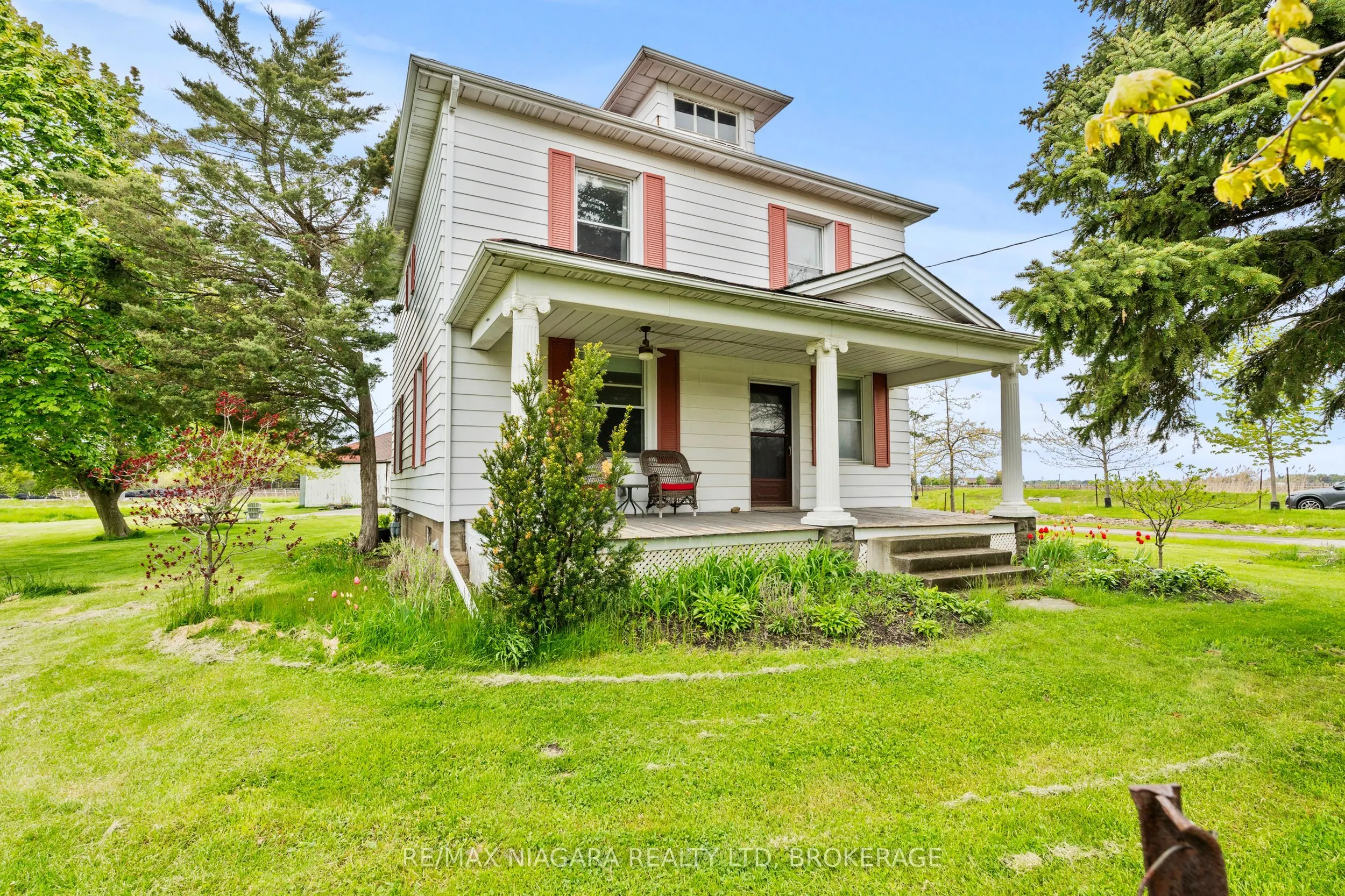 1068 Niagara Stone Road
