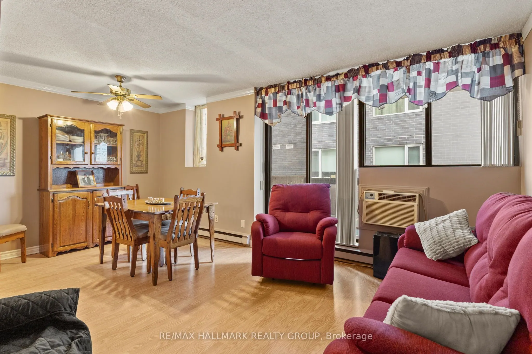 191 Parkdale Avenue #308
