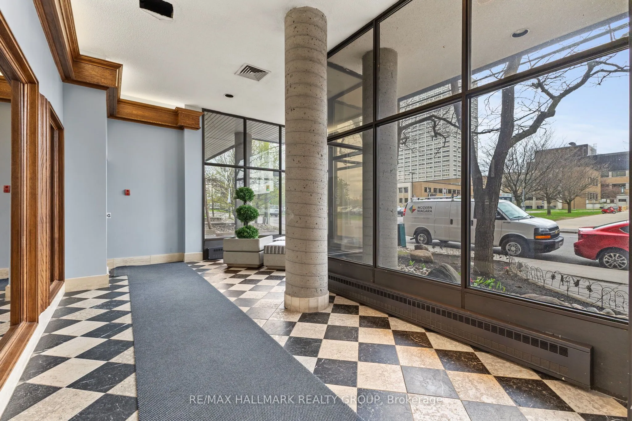 191 Parkdale Avenue #308