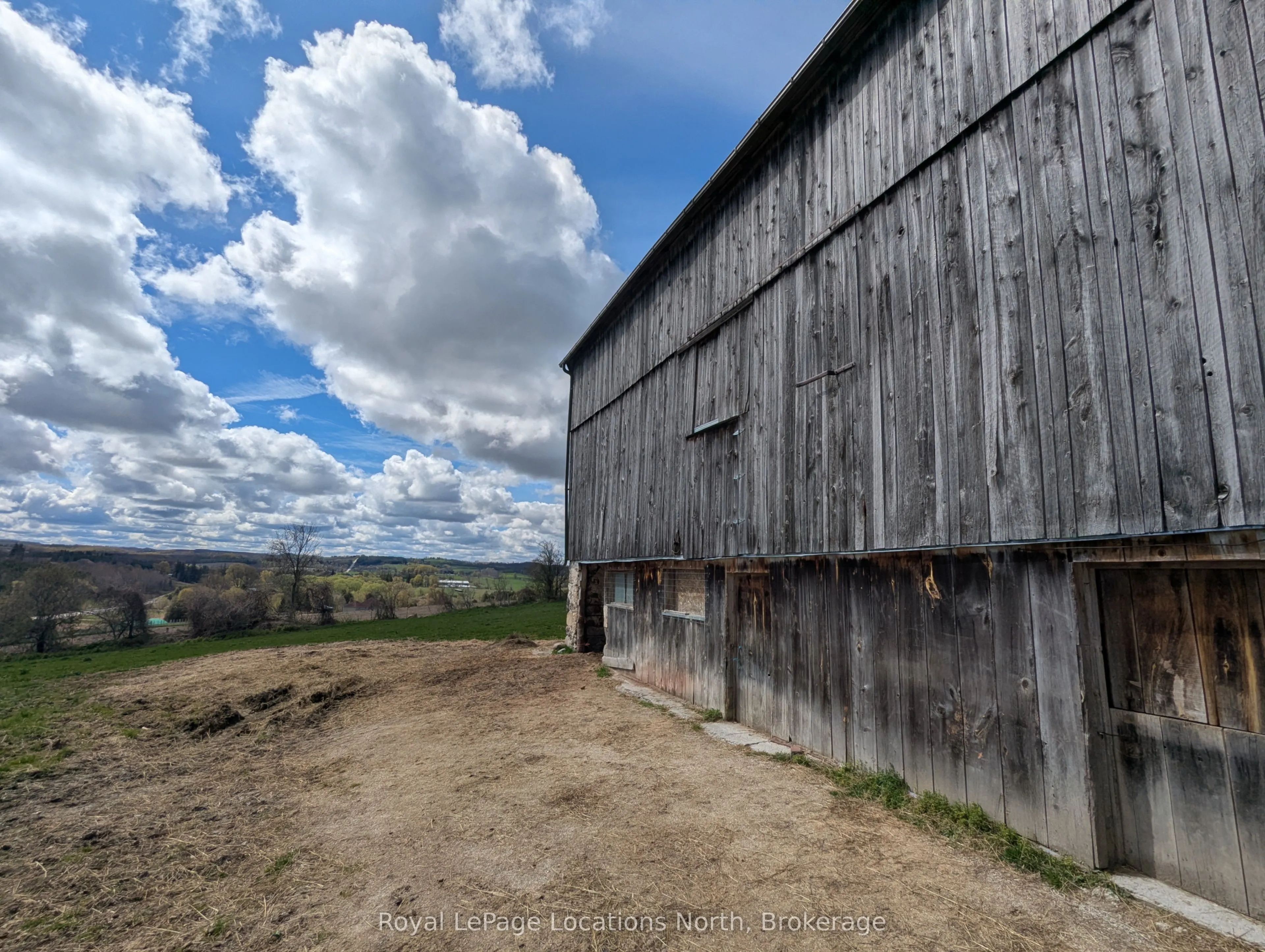 125552 13 Side Road