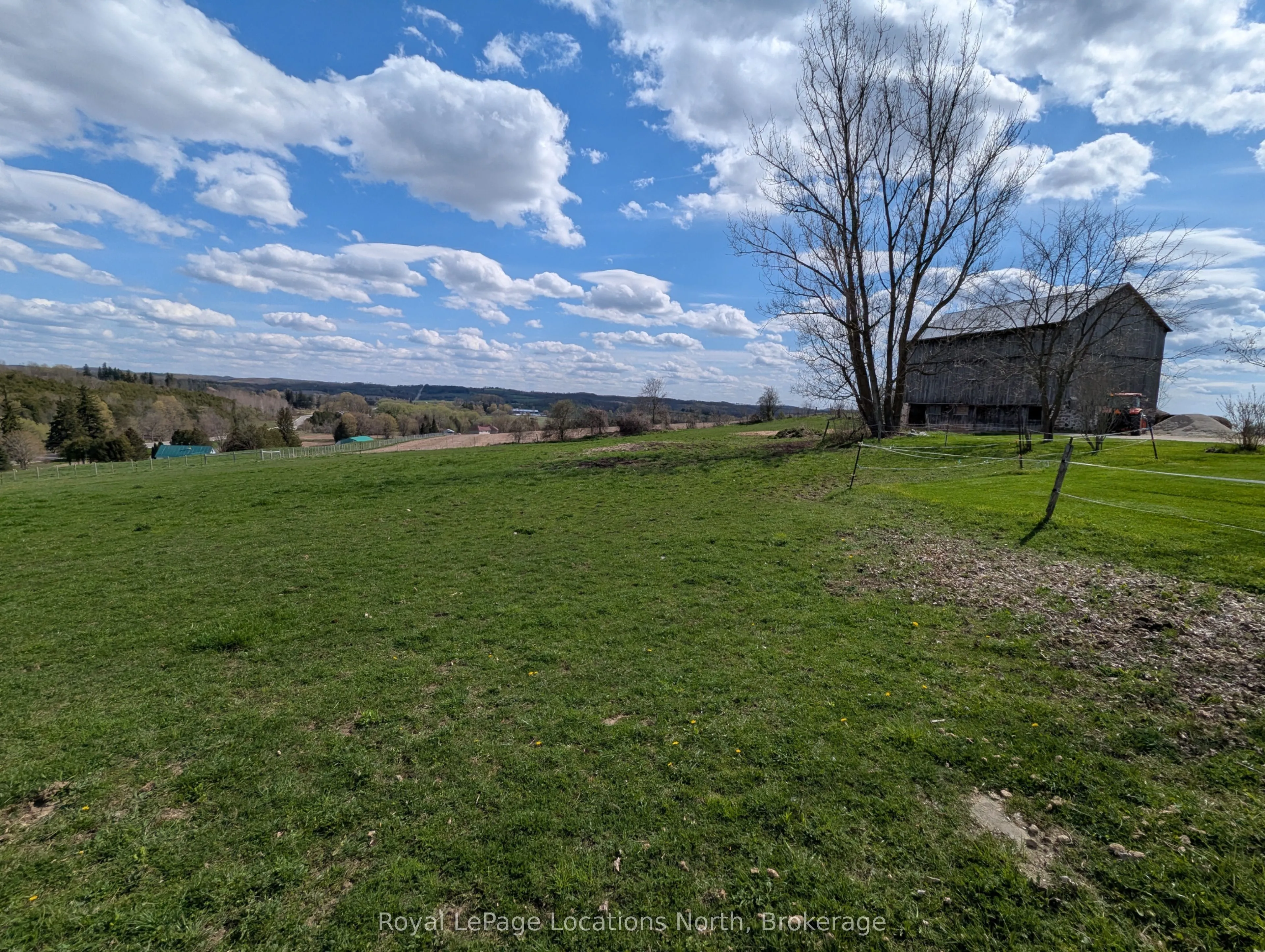 125552 13 Side Road
