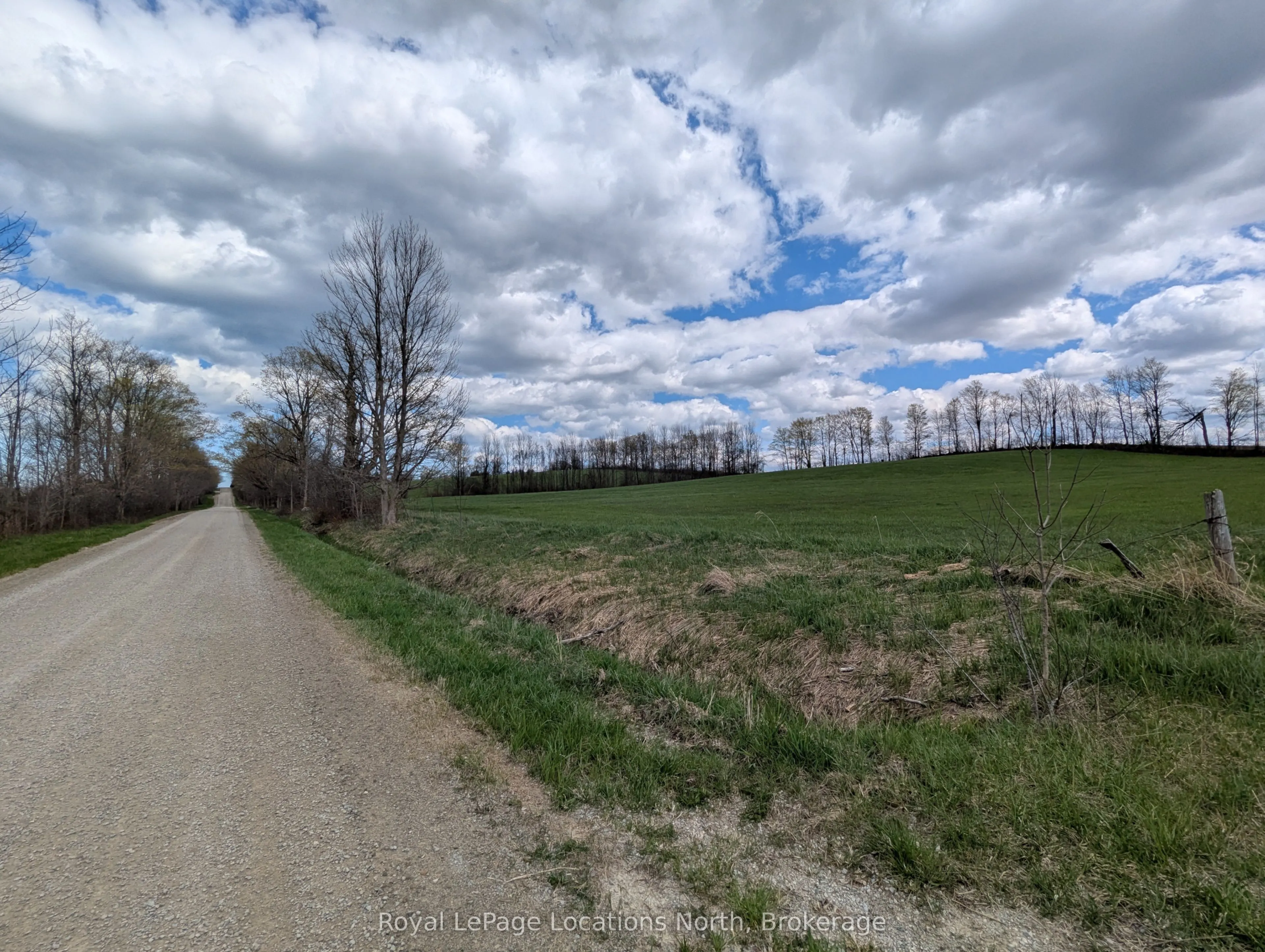 125552 13 Side Road