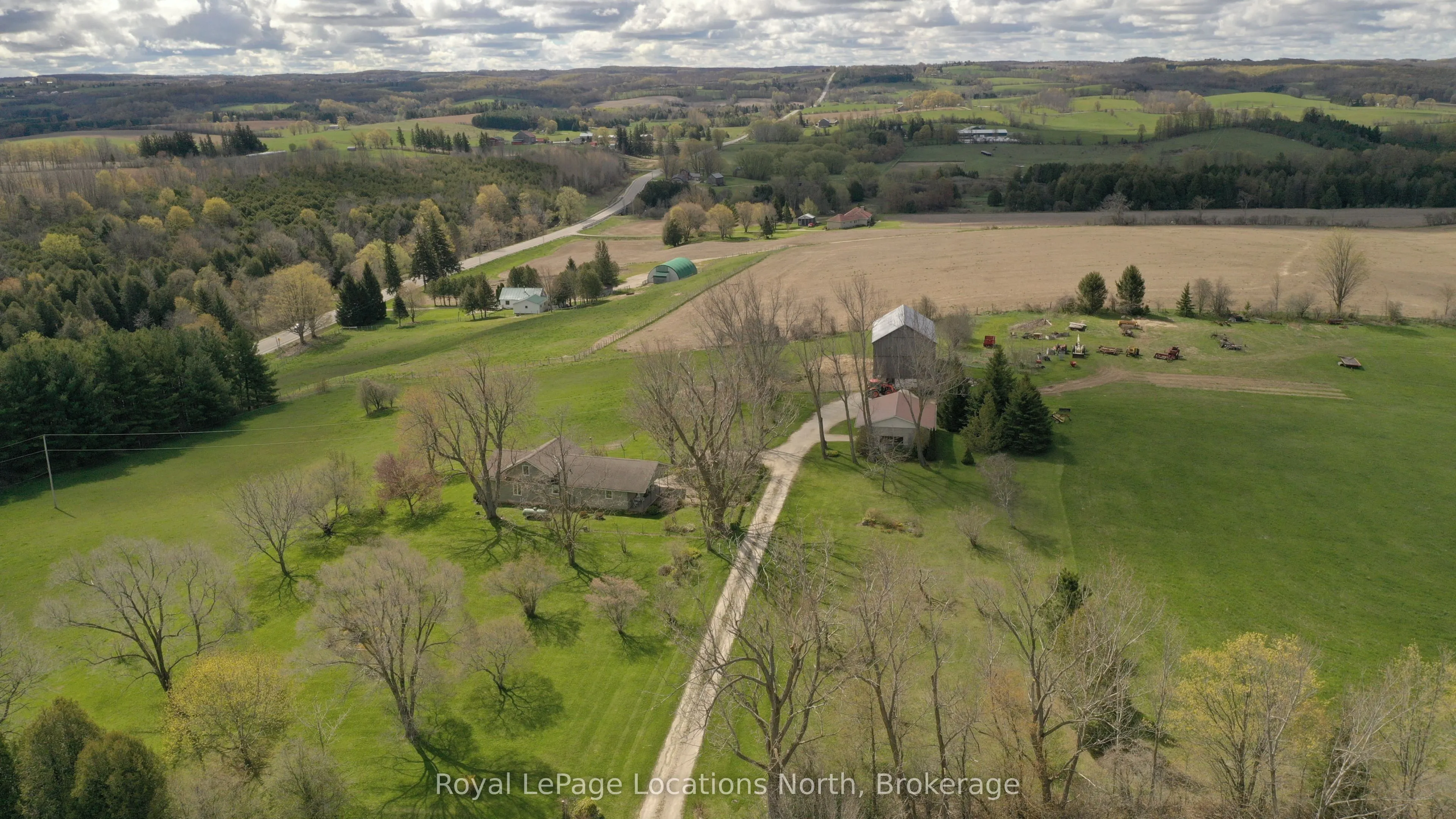 125552 13 Side Road