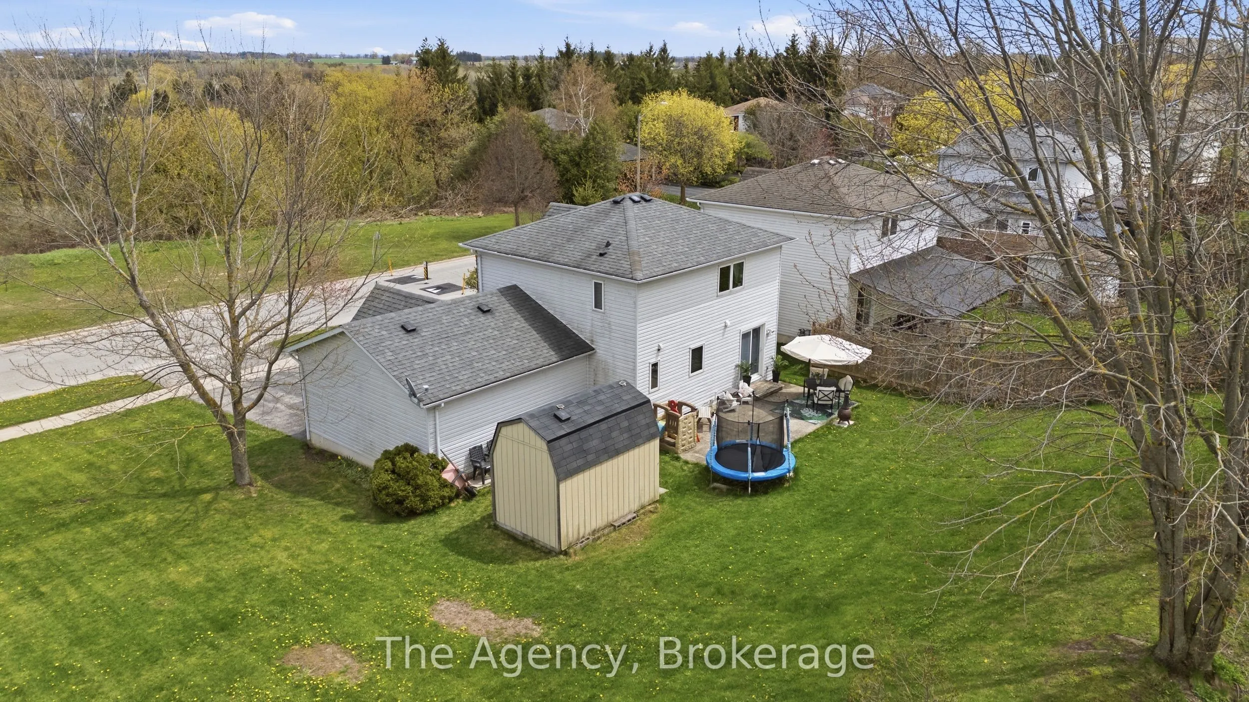 110 Leeson Street S