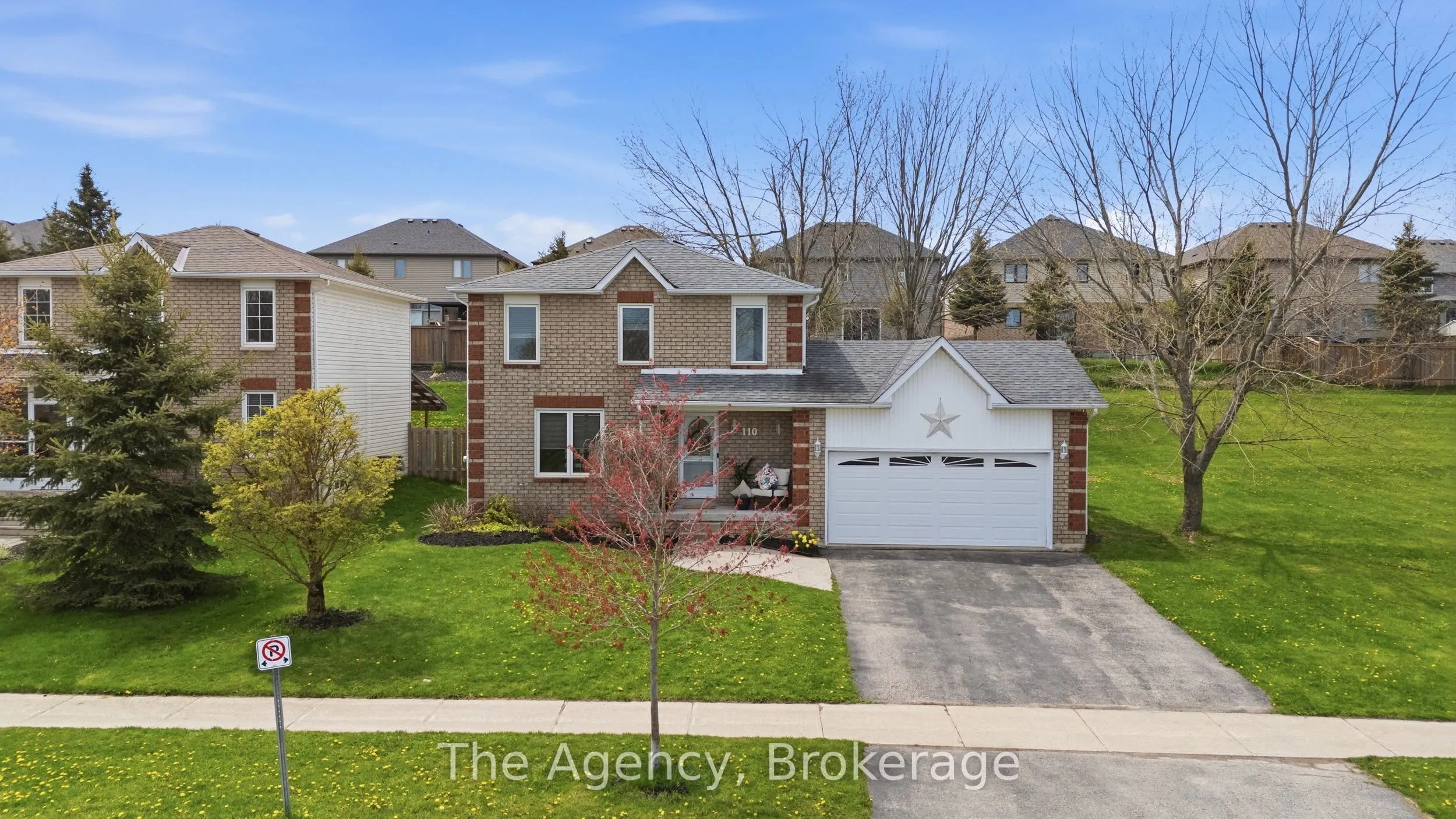 110 Leeson Street S