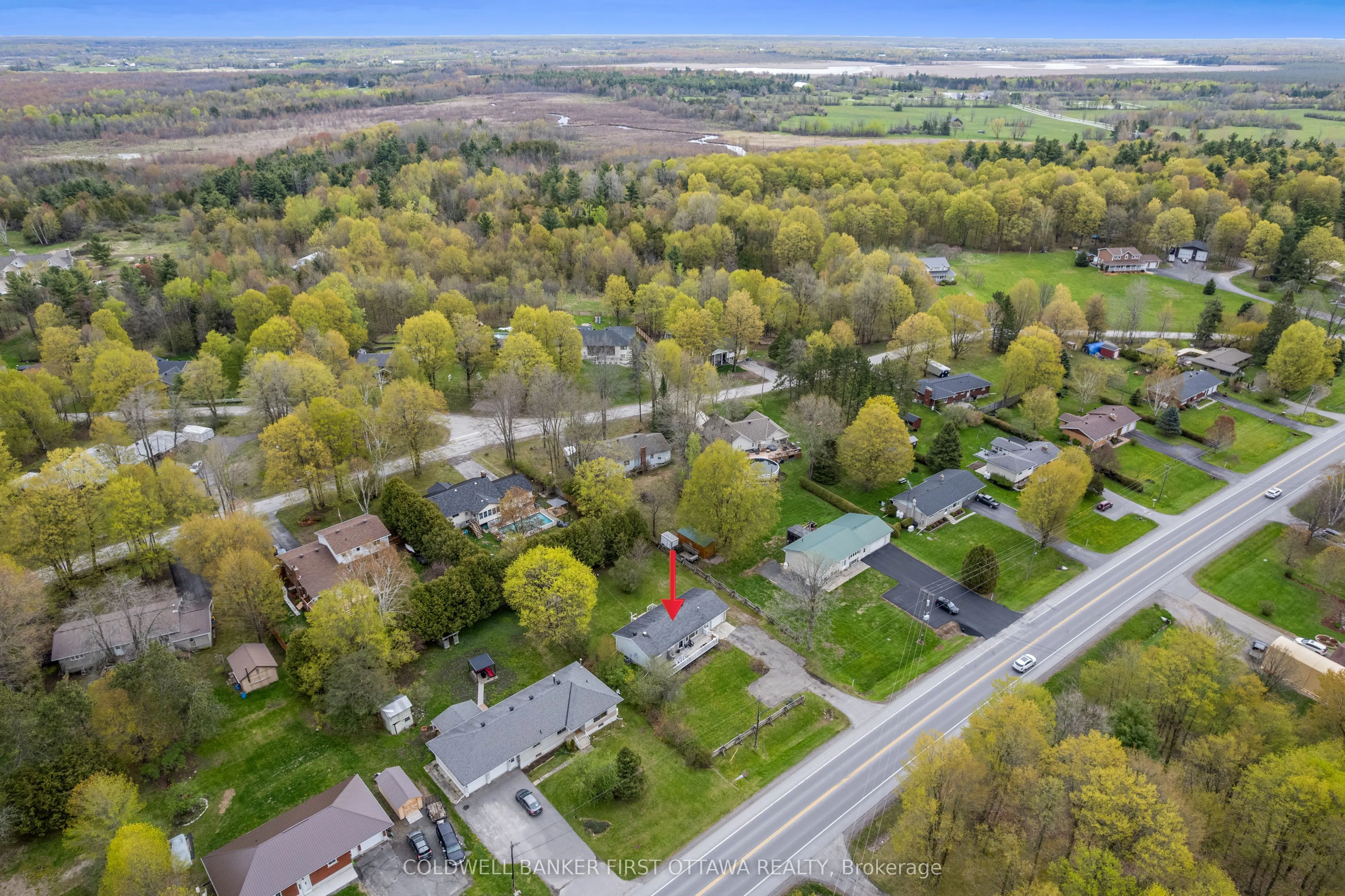 2498 Rideau Ferry Road