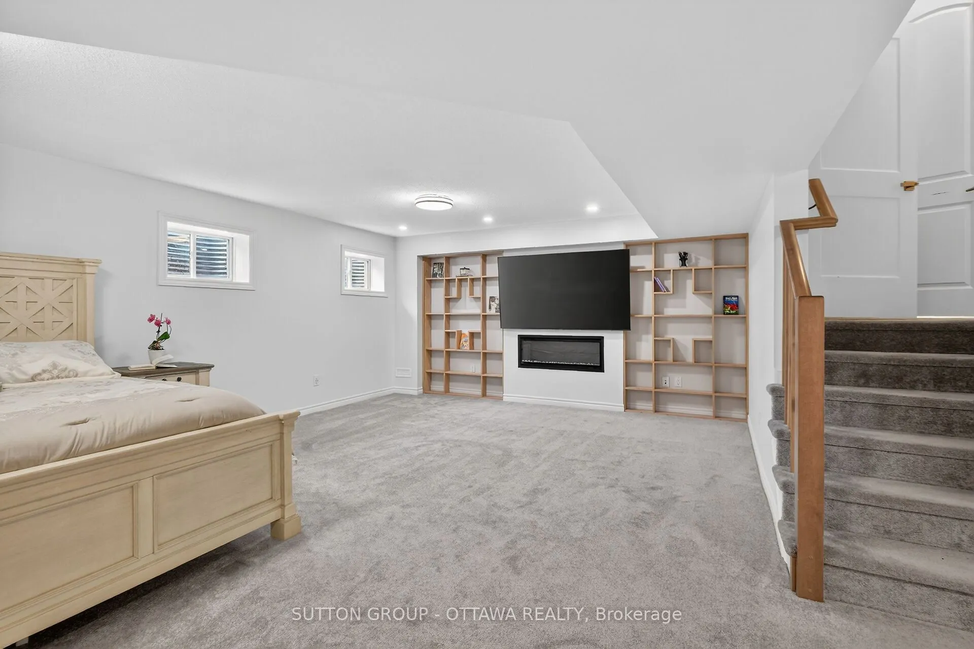1011 Carden Lane