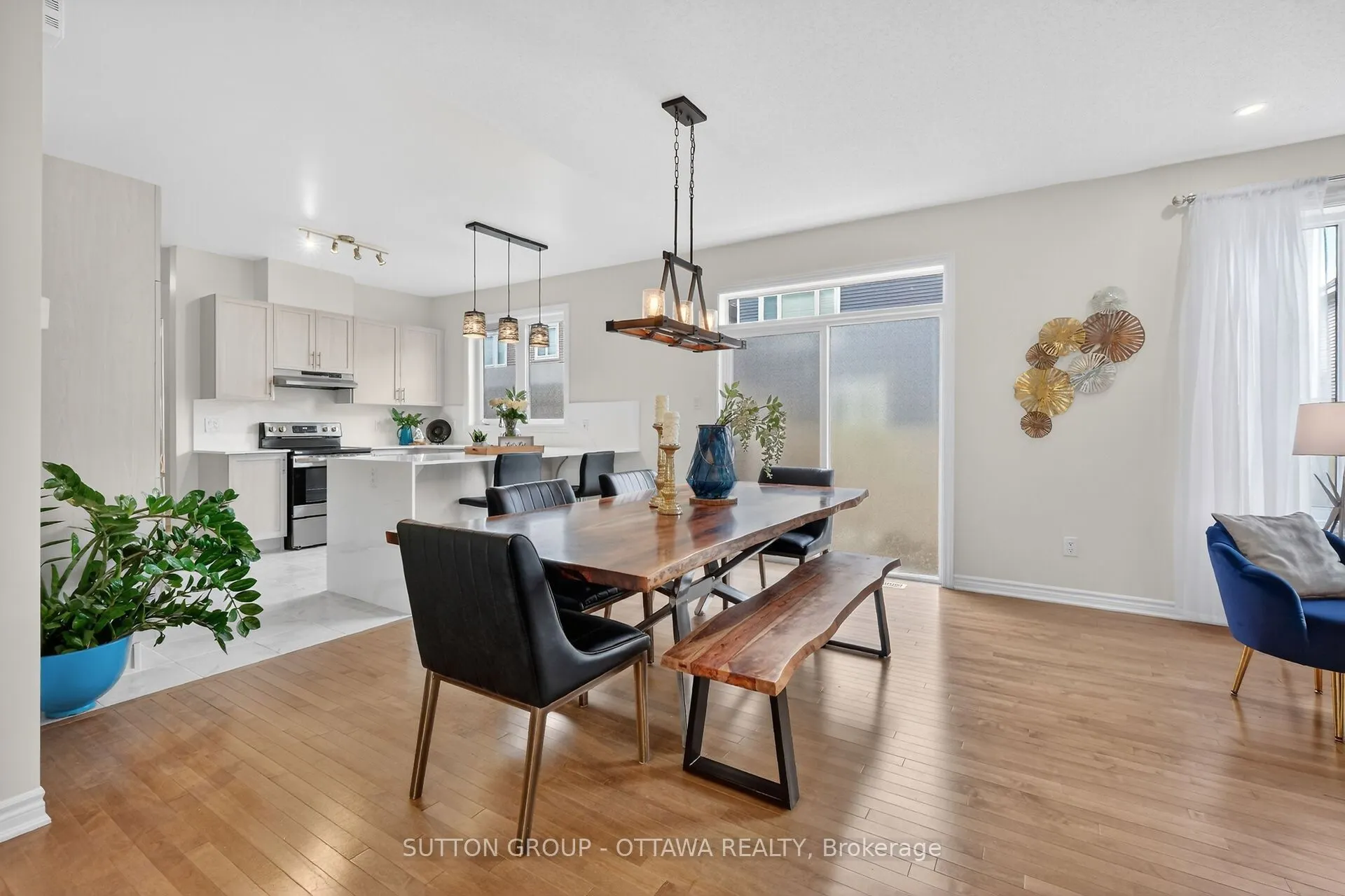 1011 Carden Lane