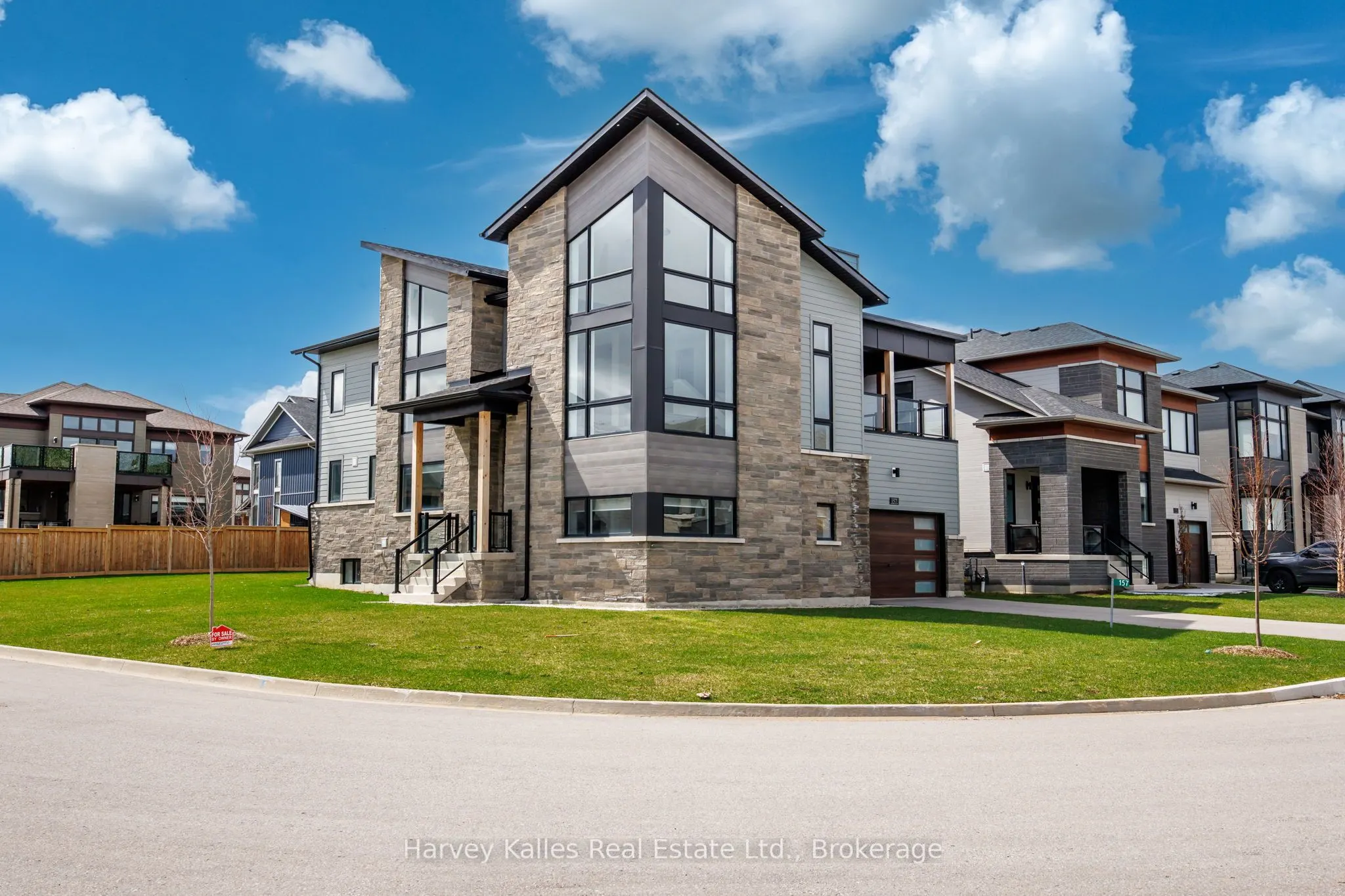157 Springside Crescent