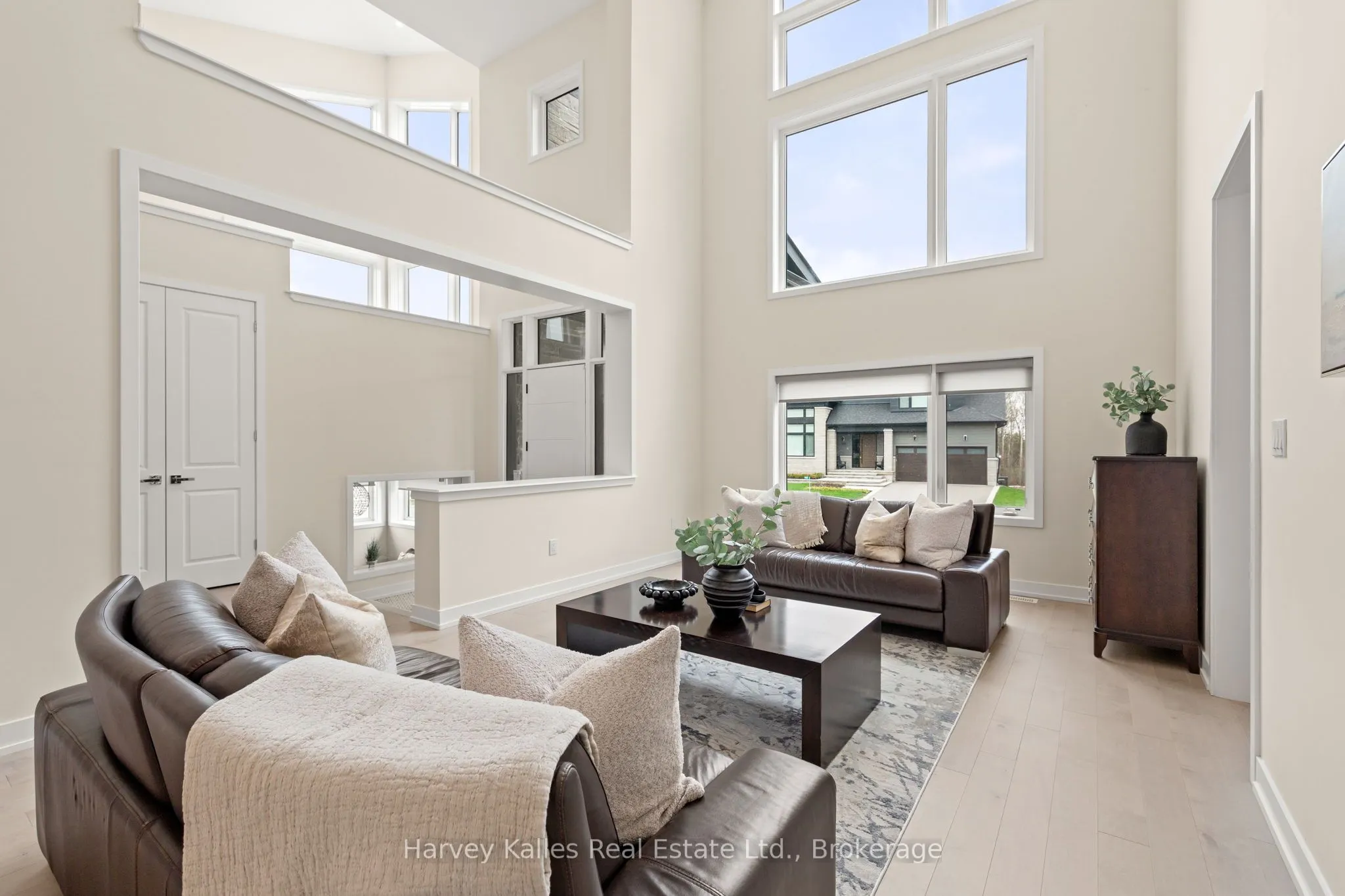 157 Springside Crescent
