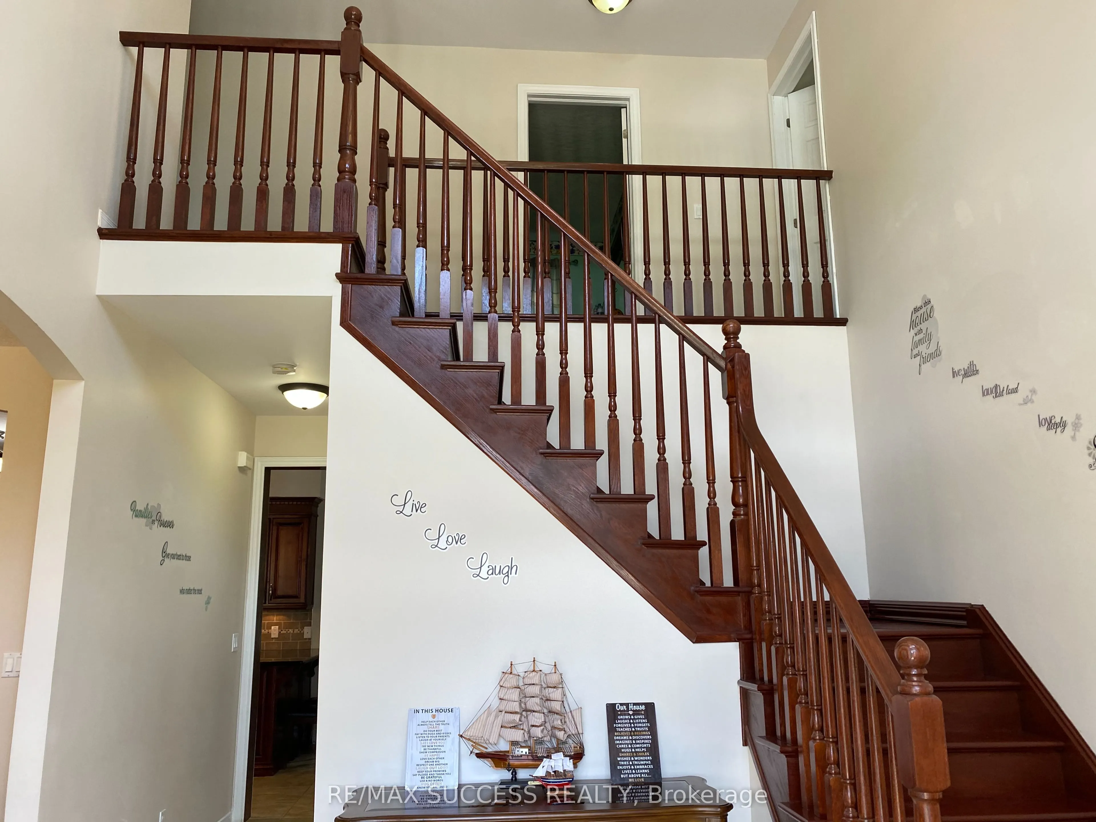 4 Palmer Street