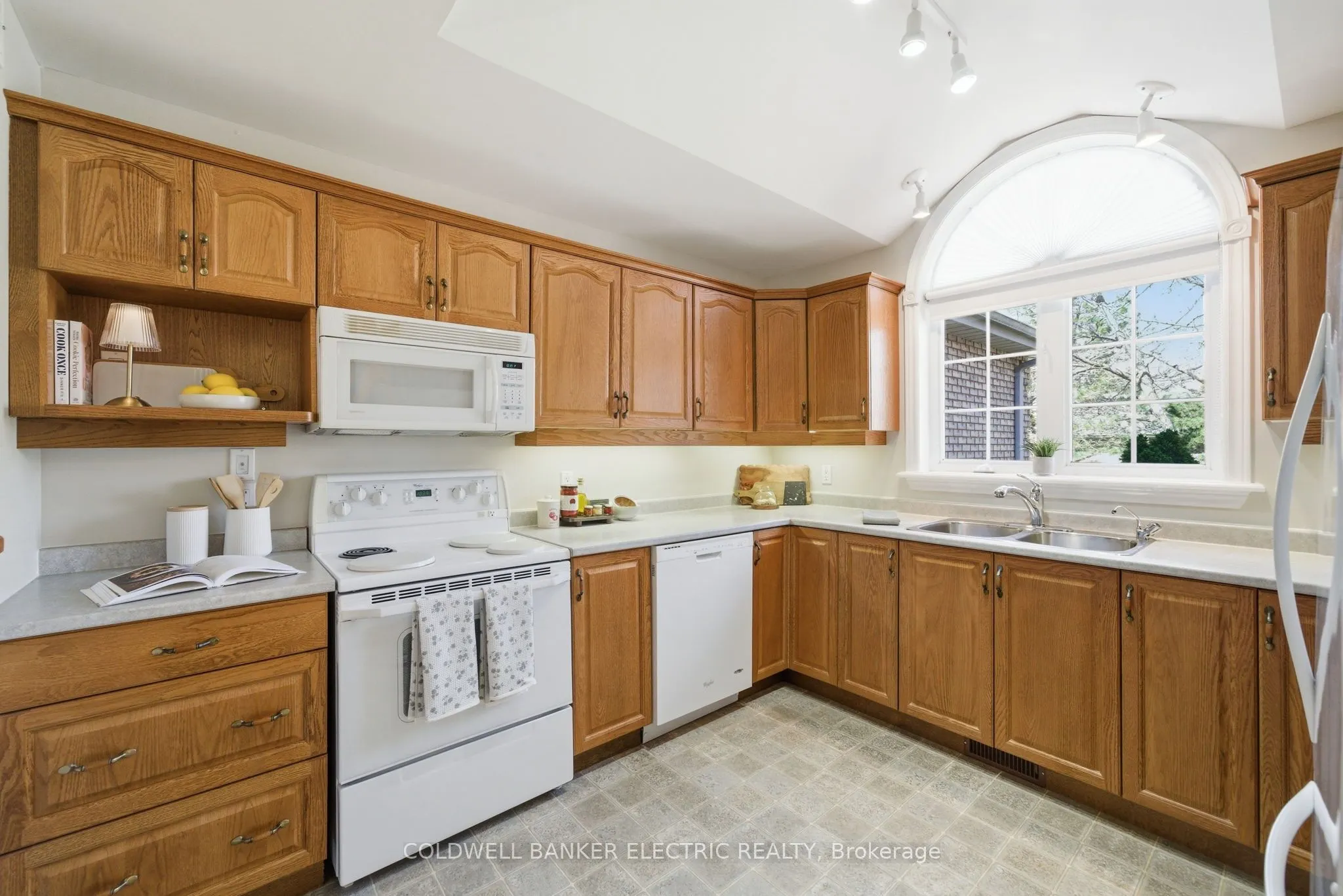 300 Franmor Drive #40