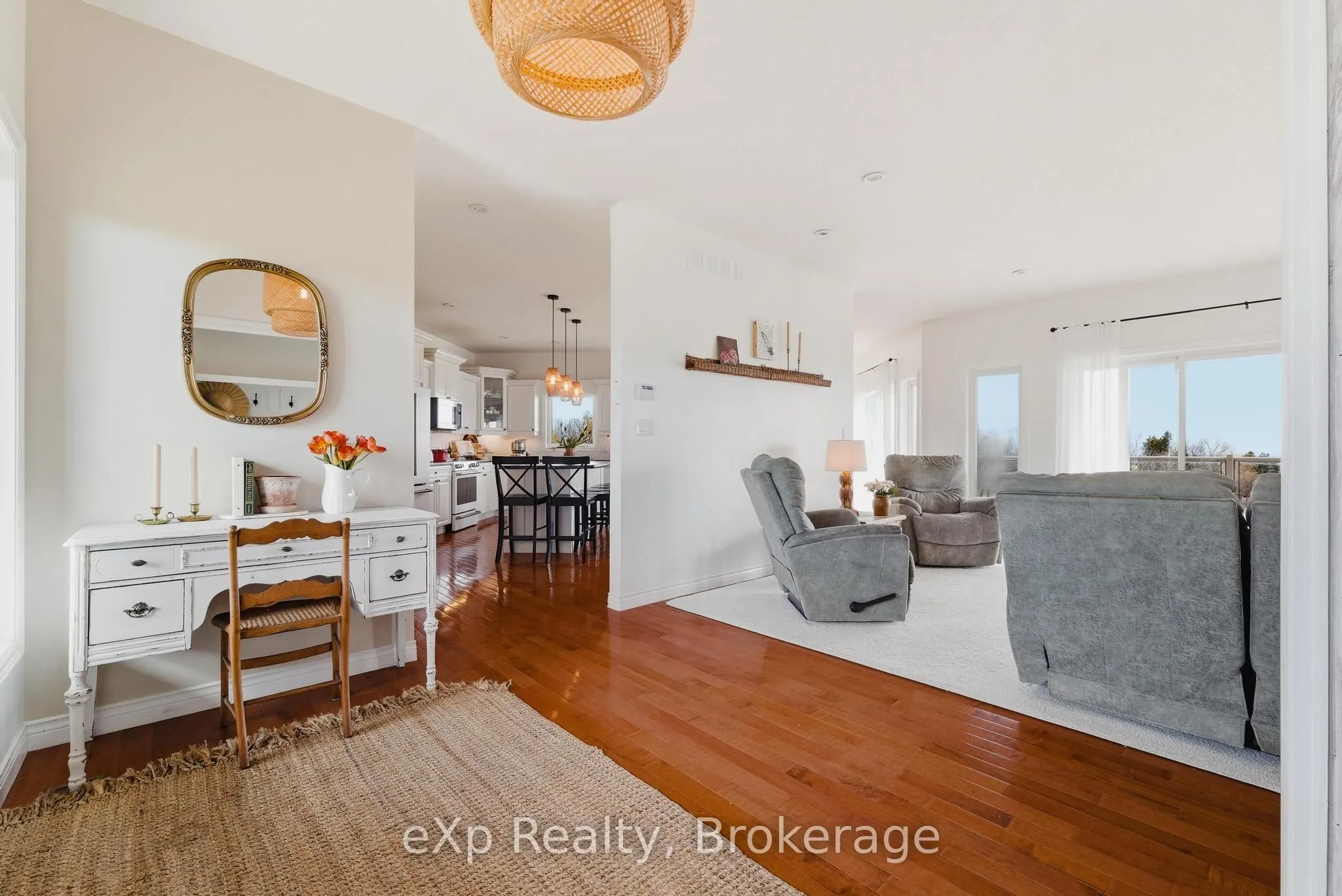 138430 112 Grey Road