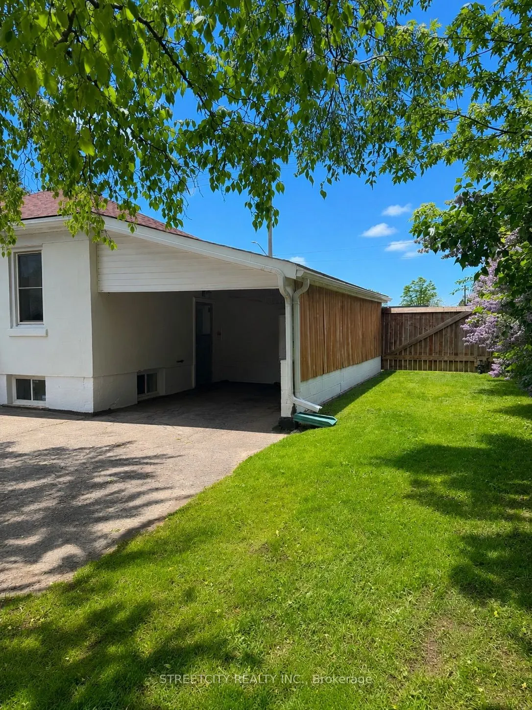 483 Clarke Road