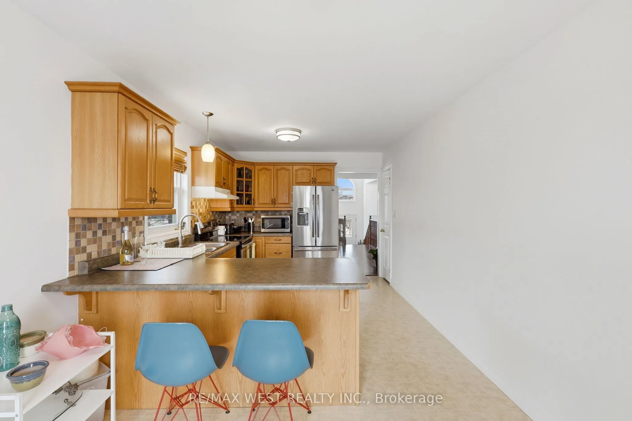 20 Eakins Crescent