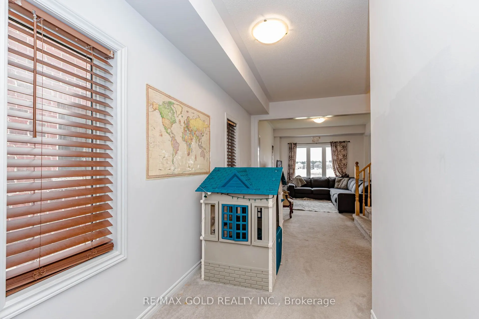 112 Seeley Avenue