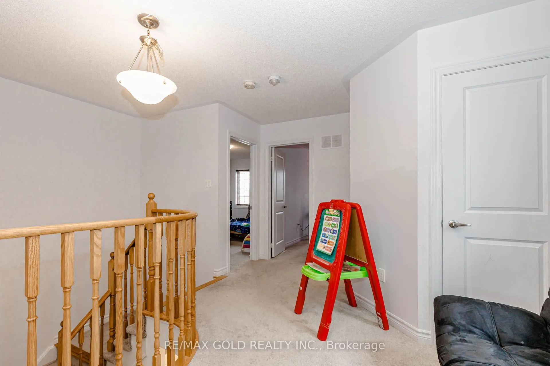 112 Seeley Avenue
