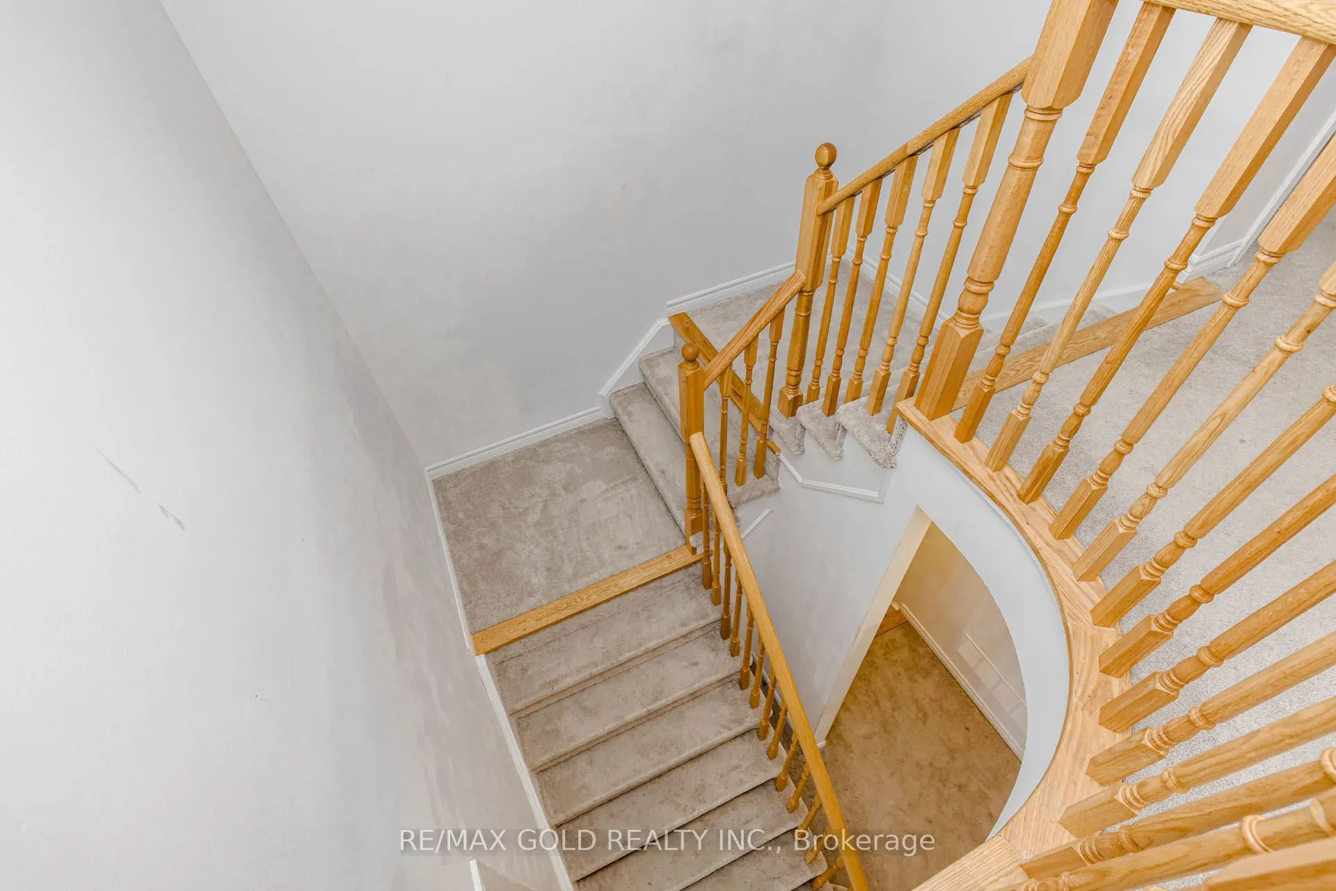 112 Seeley Avenue