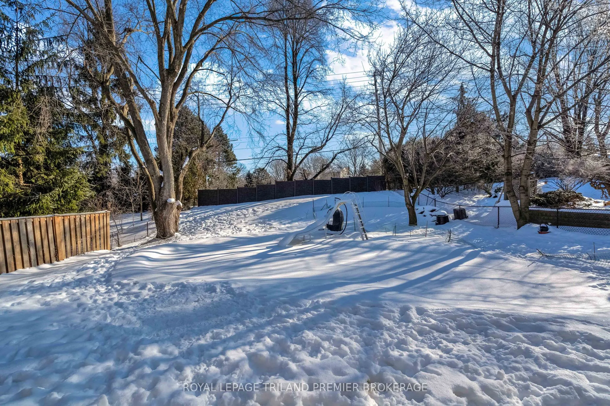 31 Foxcroft Crescent
