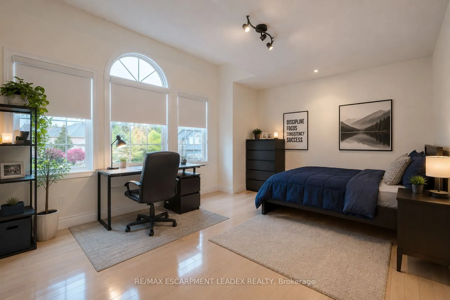 79 Moorland Crescent