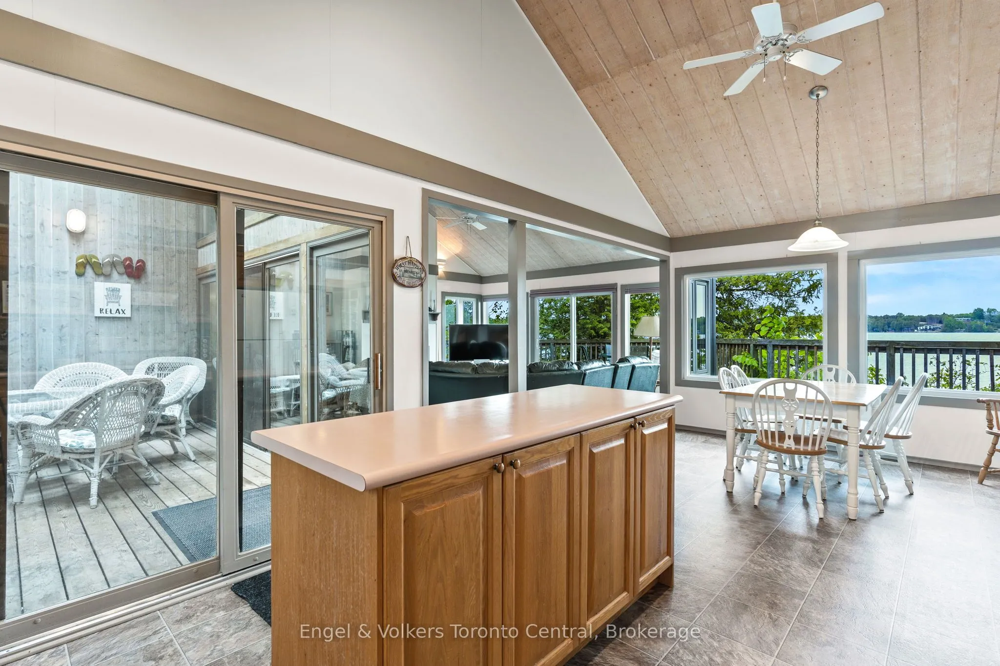 14 Victoria Island