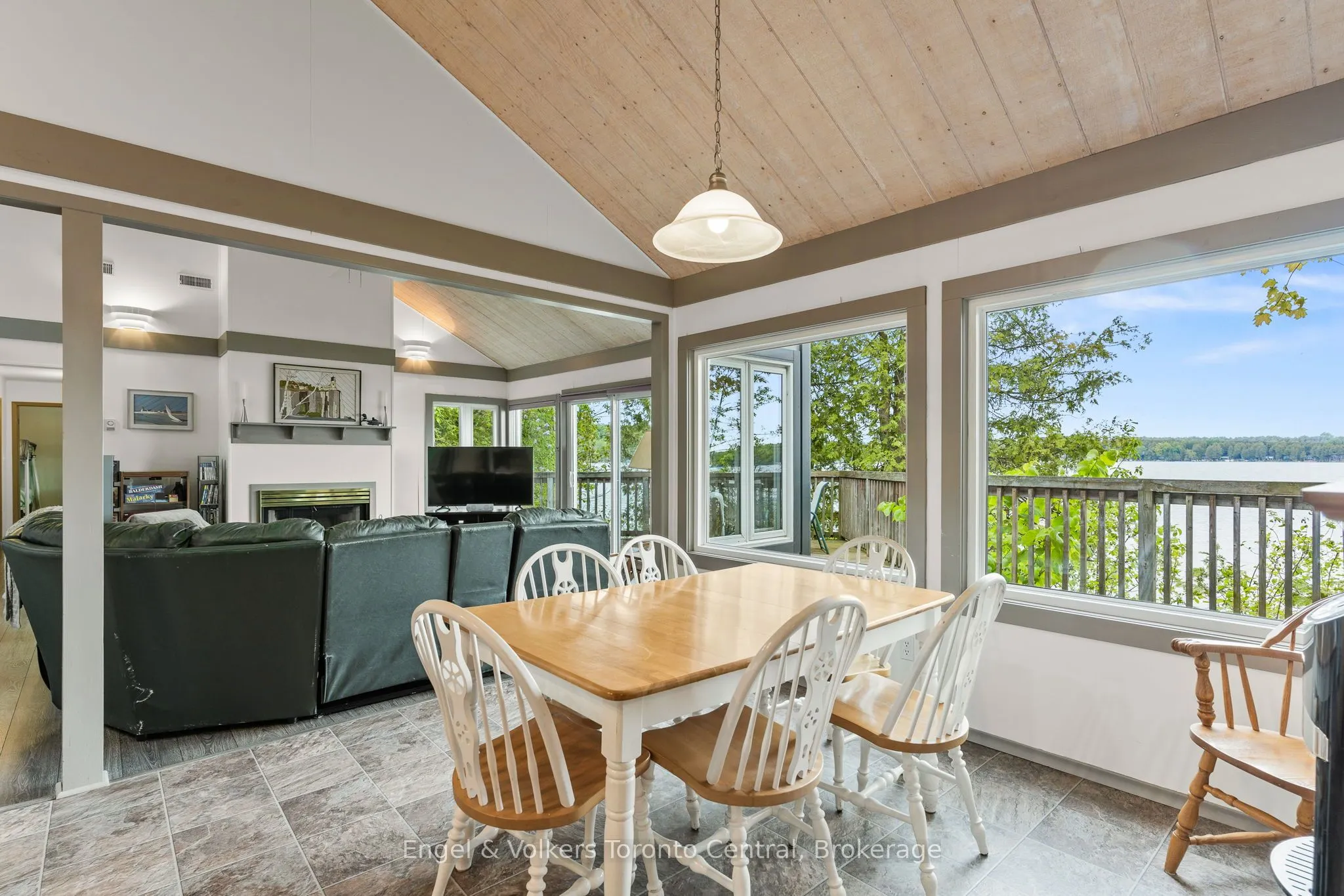 14 Victoria Island