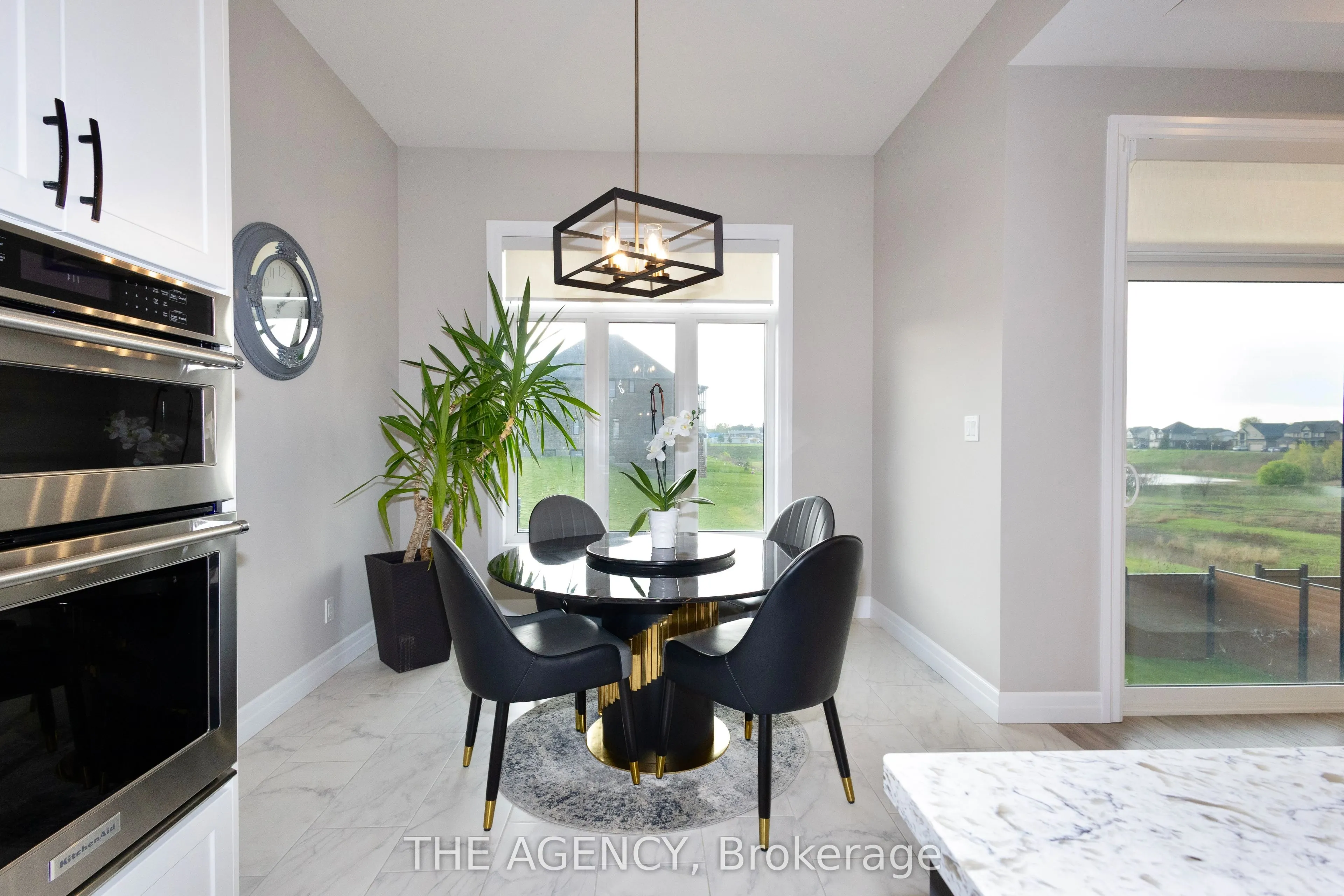76 Grandville Circle