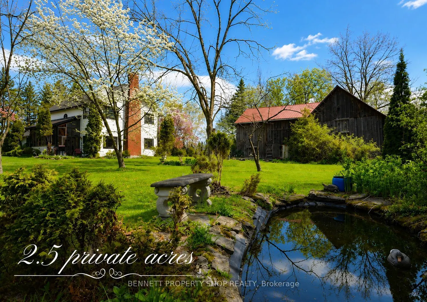5696 Manotick Main Street