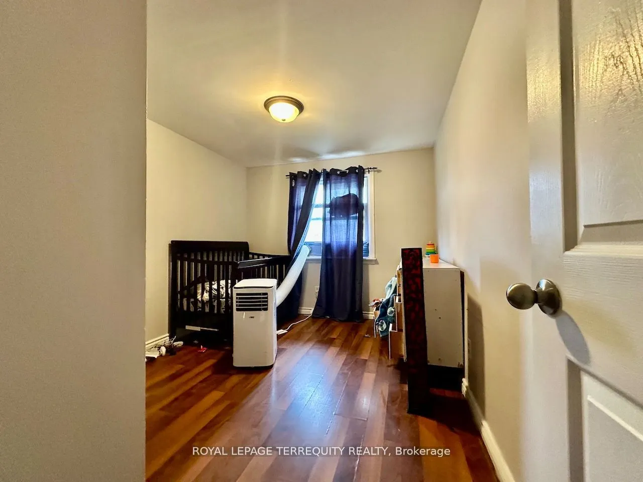 10 Orchard Place #11