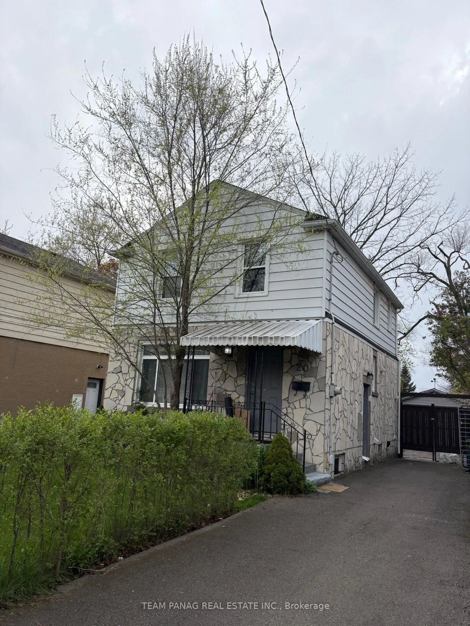20 Kingsmount Street S