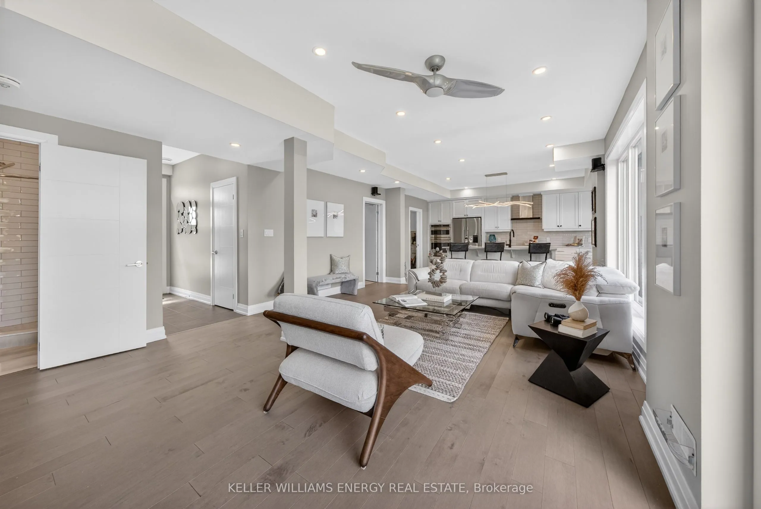 108 Foster Road