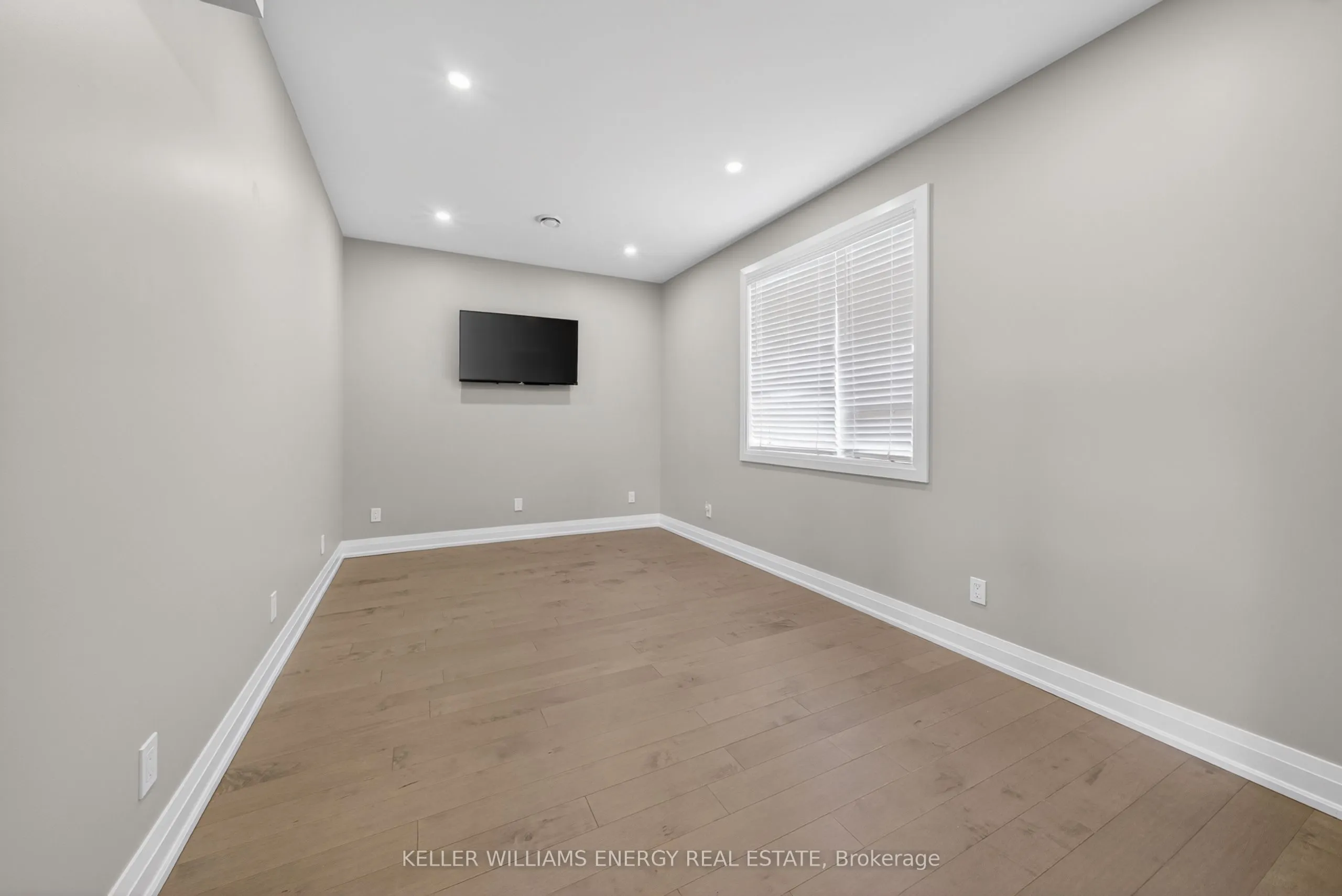 108 Foster Road