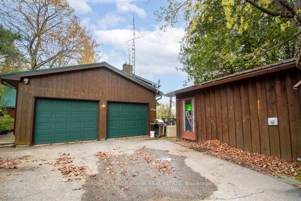 674 Dickie Road