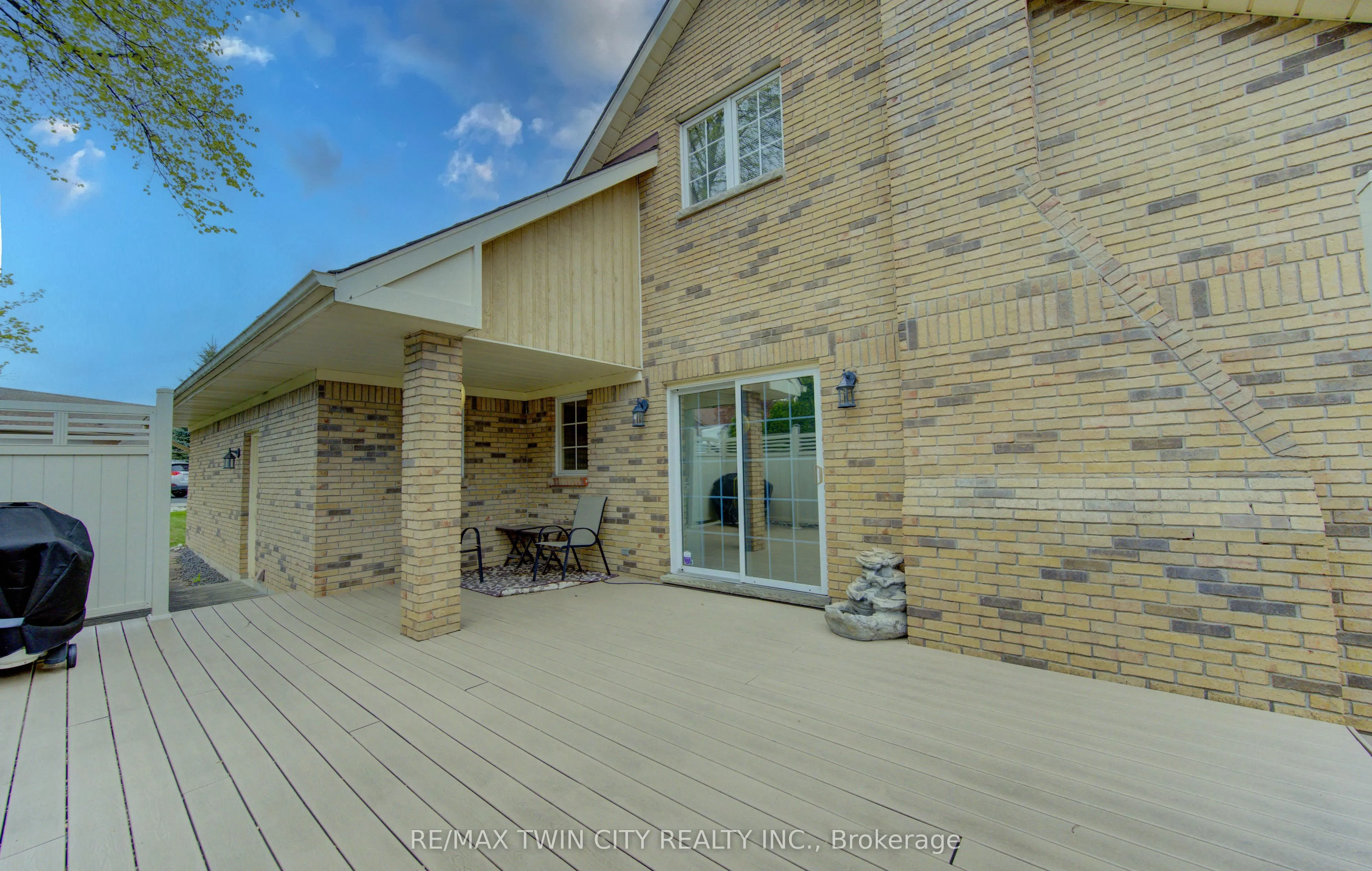 298 Roxton Drive #13